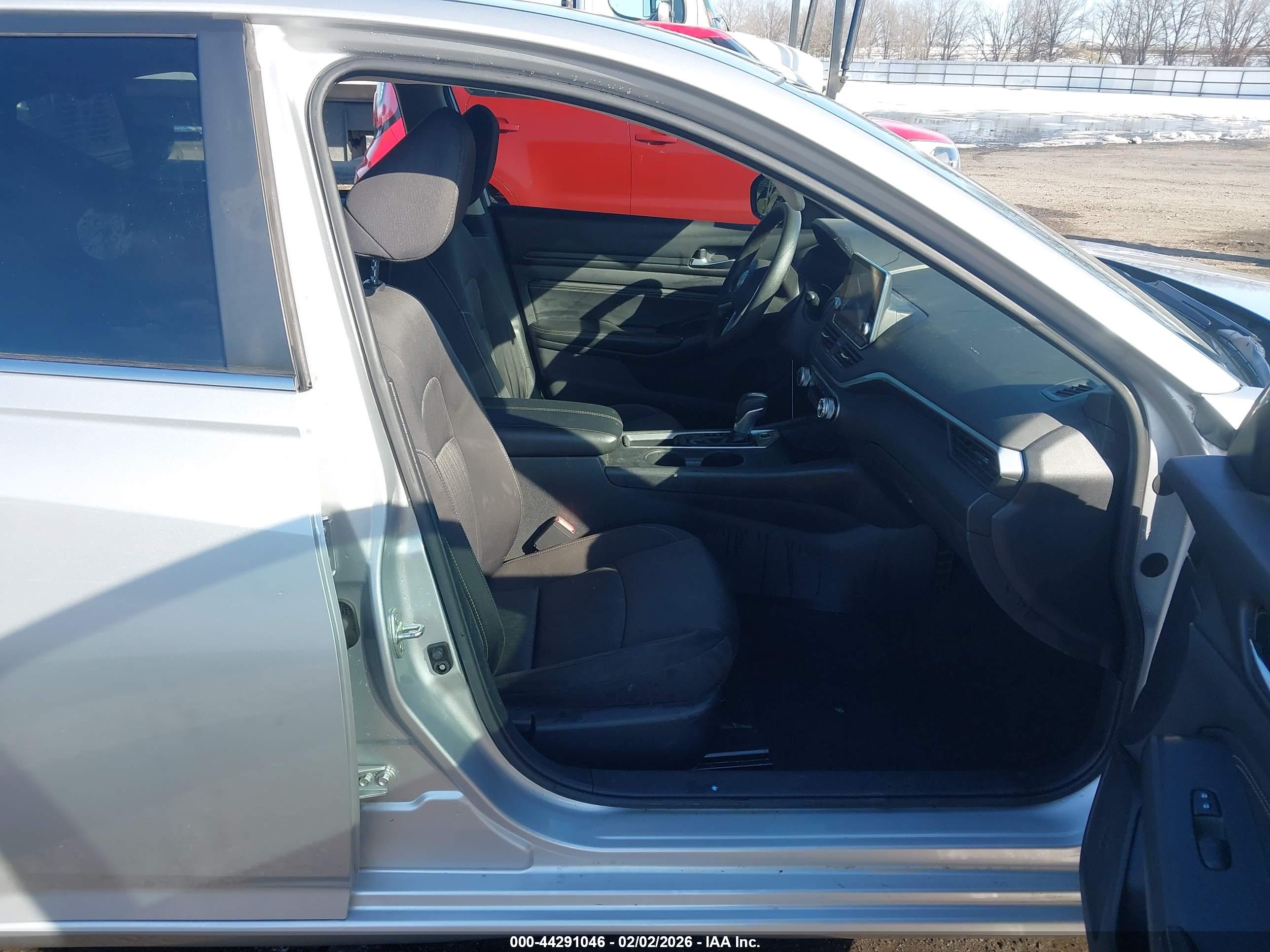 NISSAN ALTIMA image 5