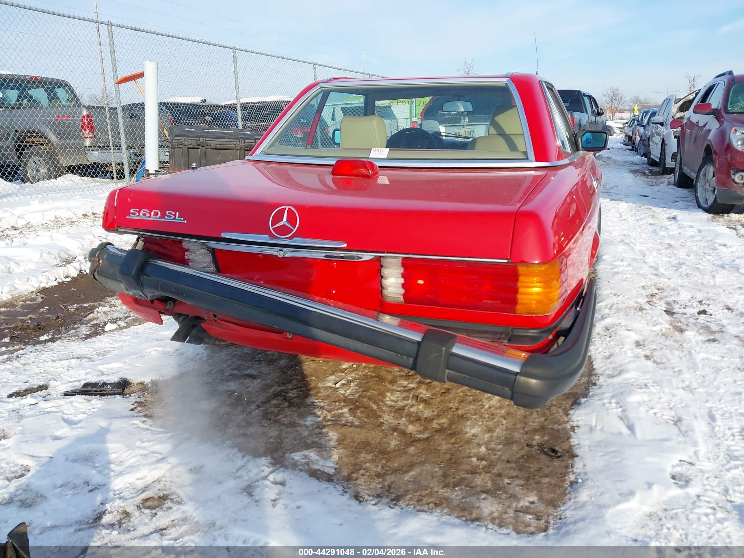 MERCEDES-BENZ 560 image 6