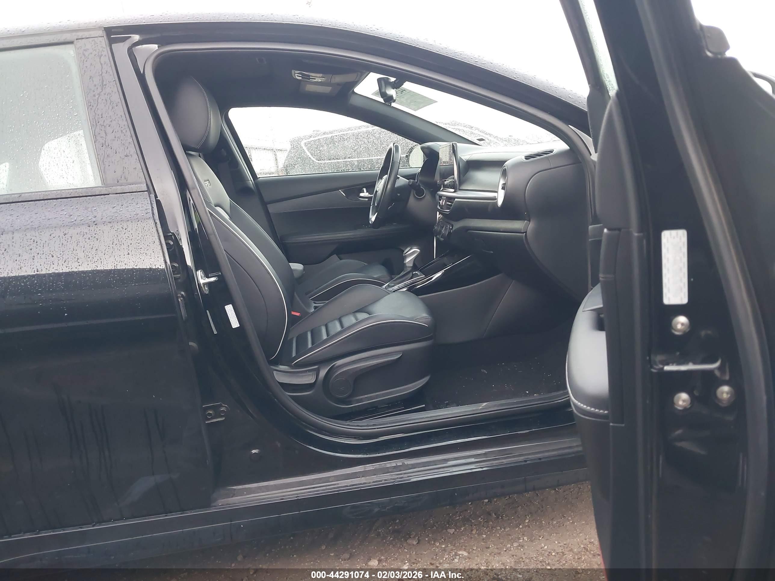 KIA FORTE image 5