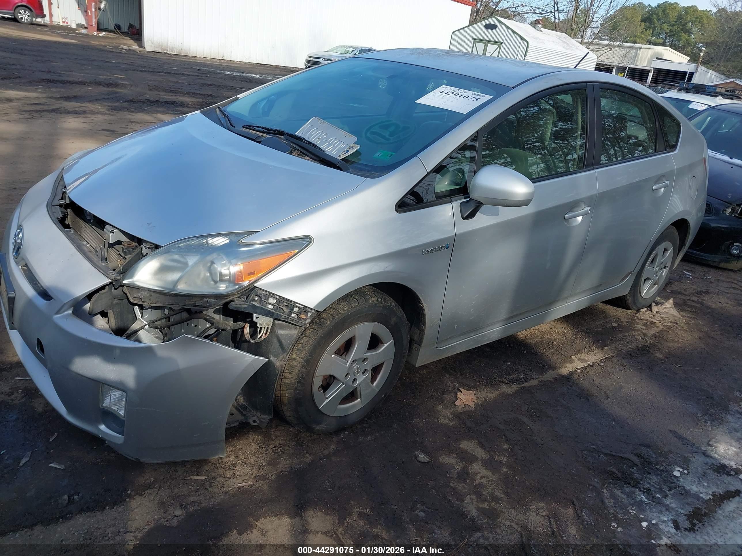 TOYOTA PRIUS image 2