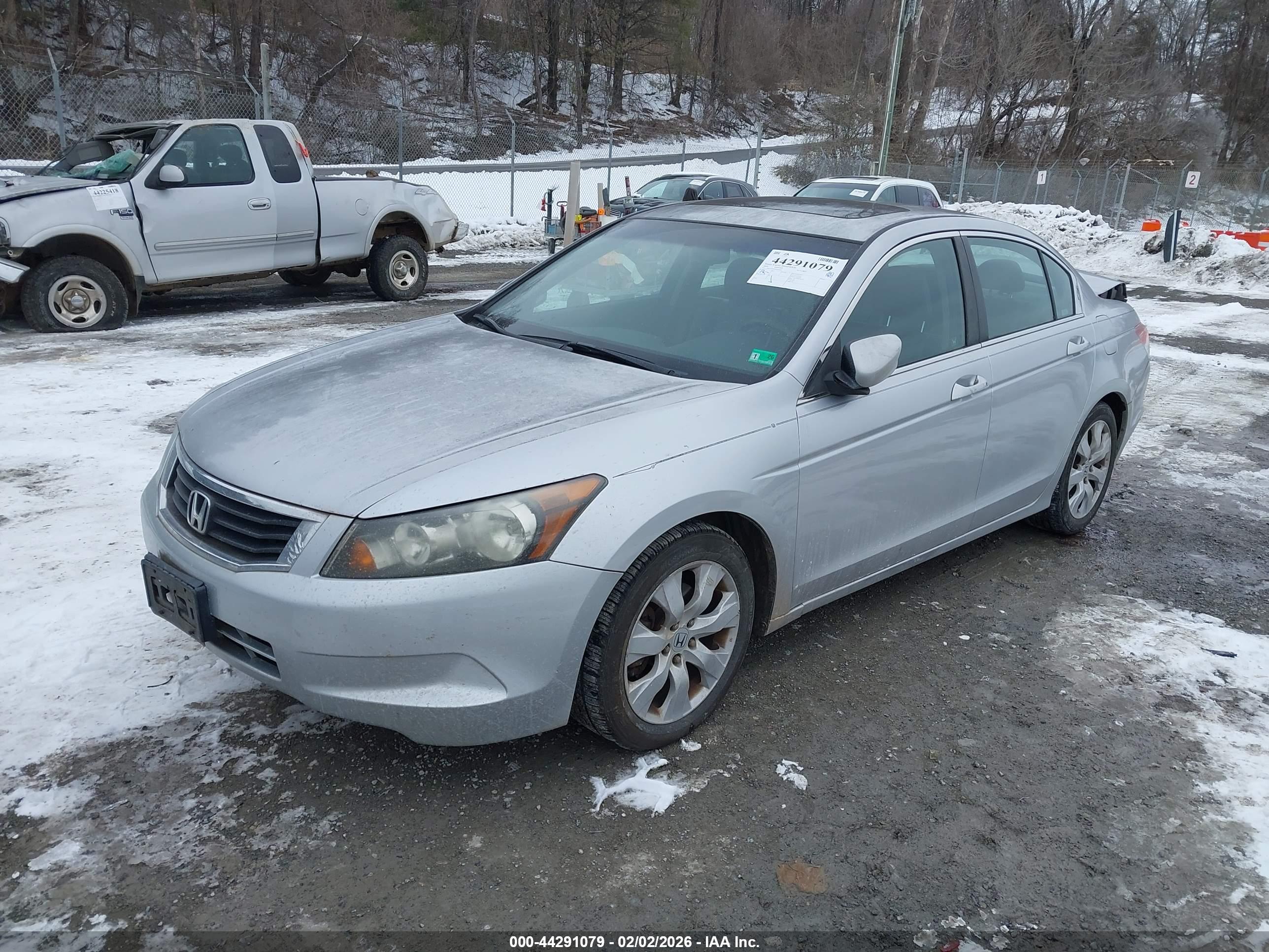 HONDA ACCORD image 2