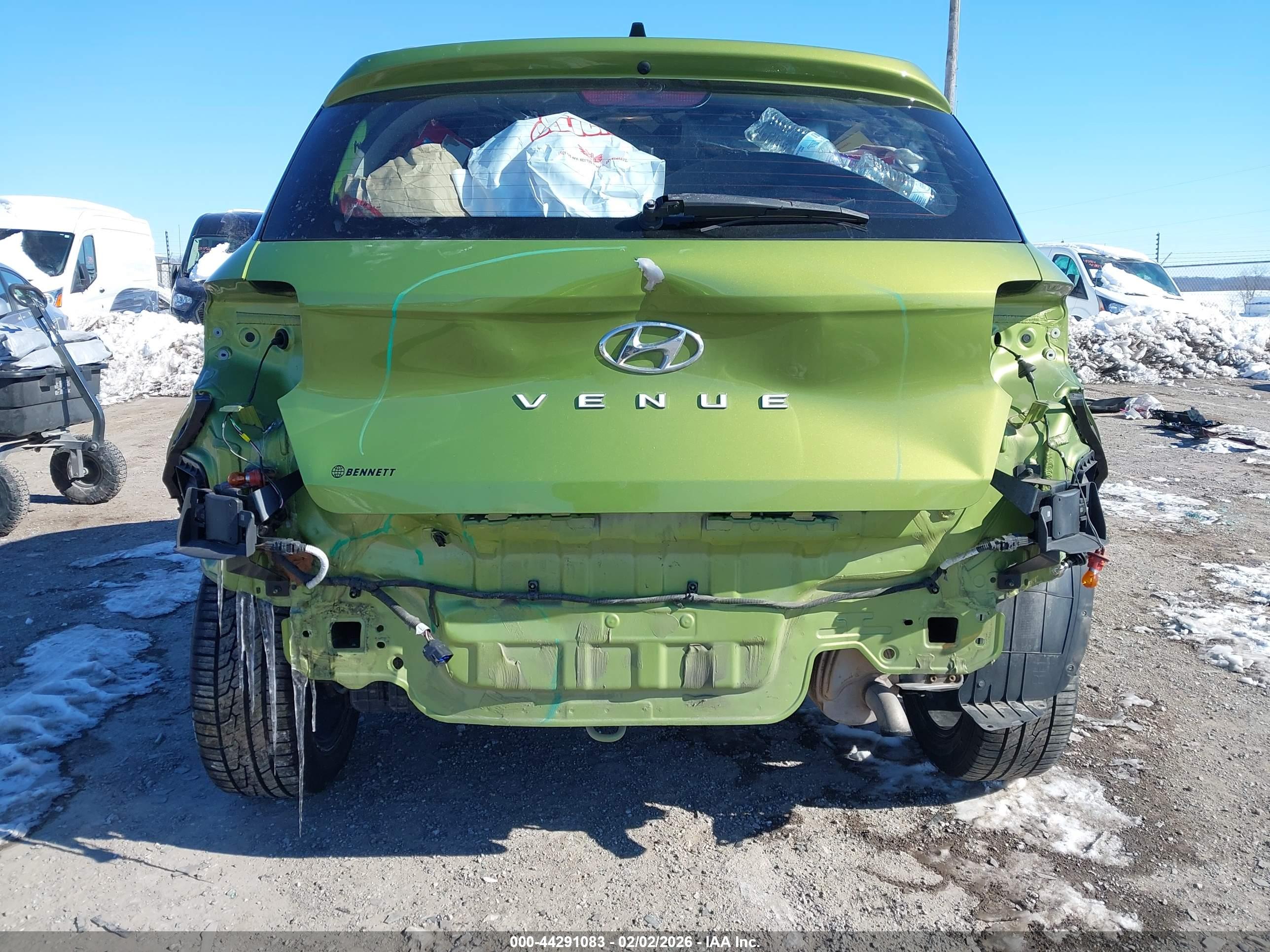 HYUNDAI VENUE image 6