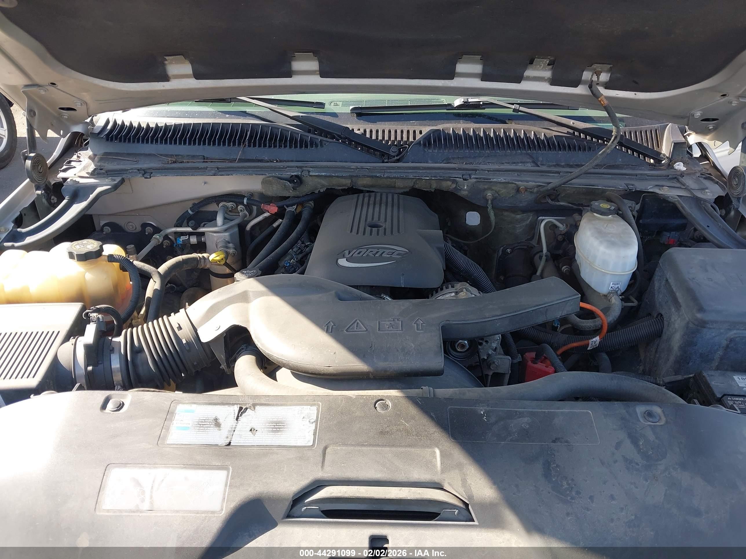 CHEVROLET SUBURBAN image 10