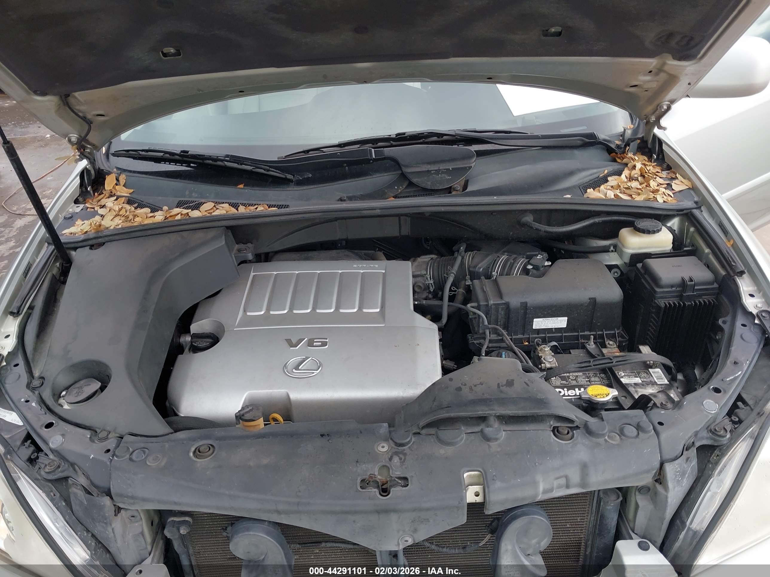 LEXUS RX image 10