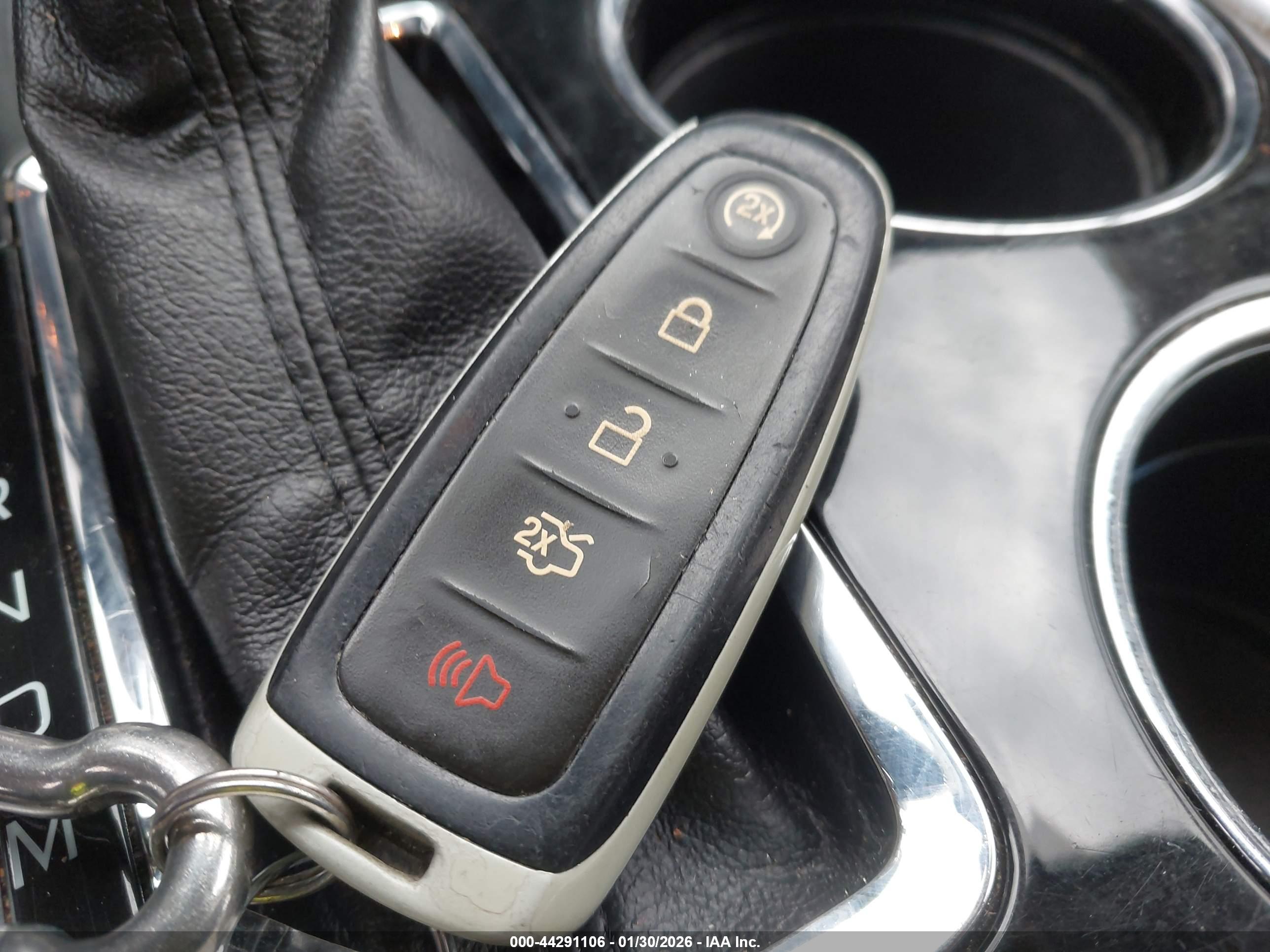 FORD EDGE image 11