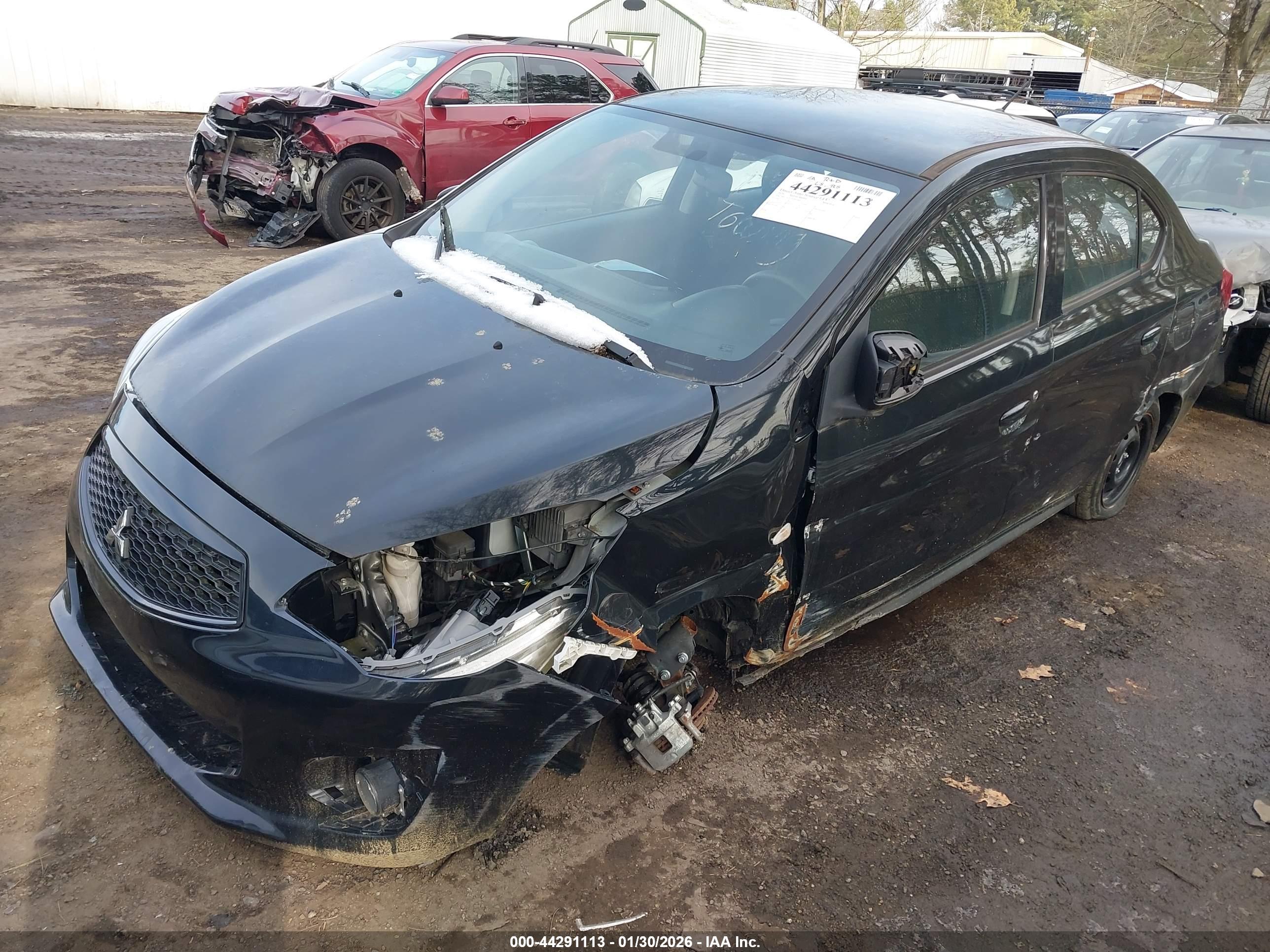MITSUBISHI MIRAGE image 2