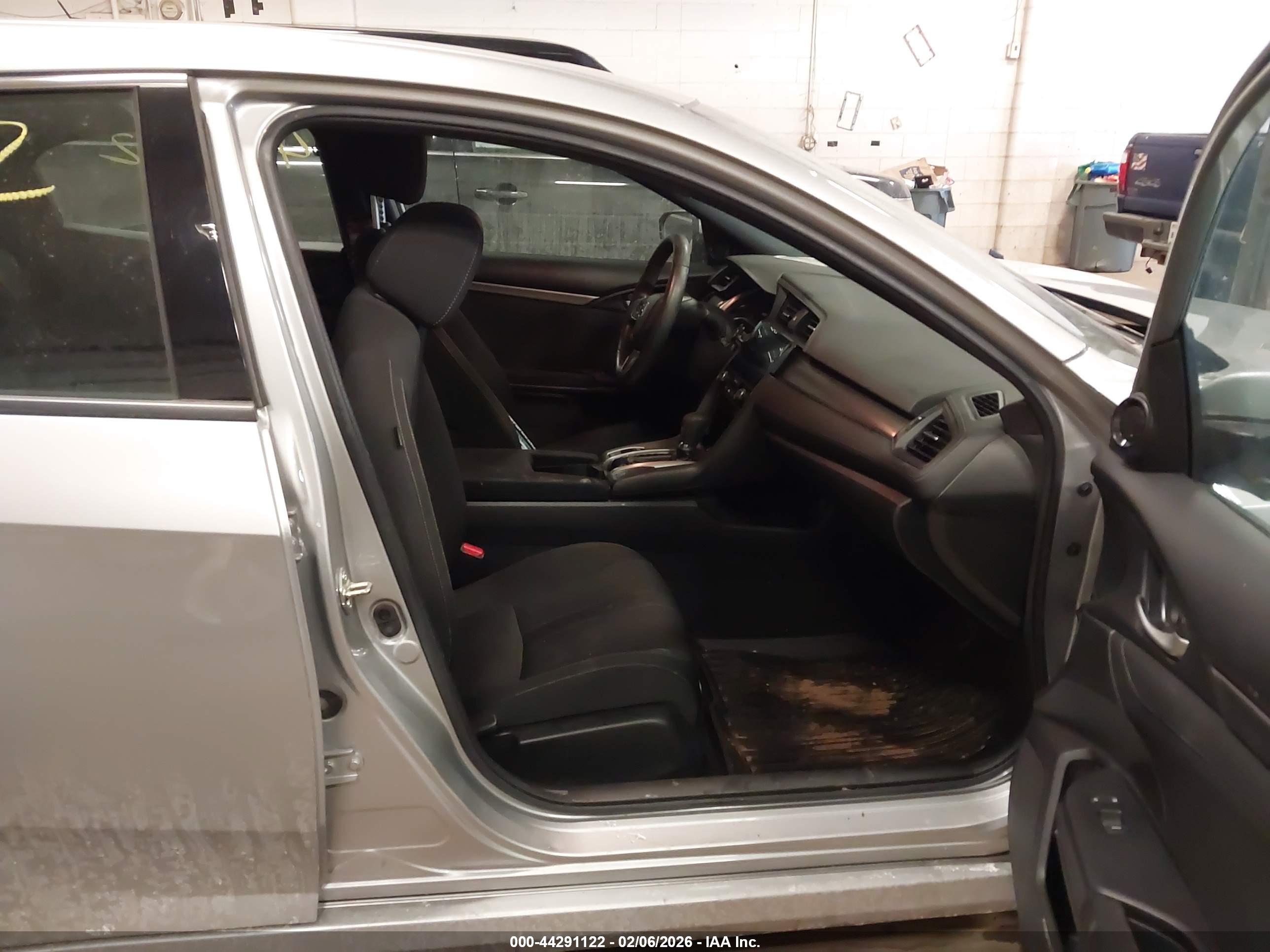 HONDA CIVIC image 5