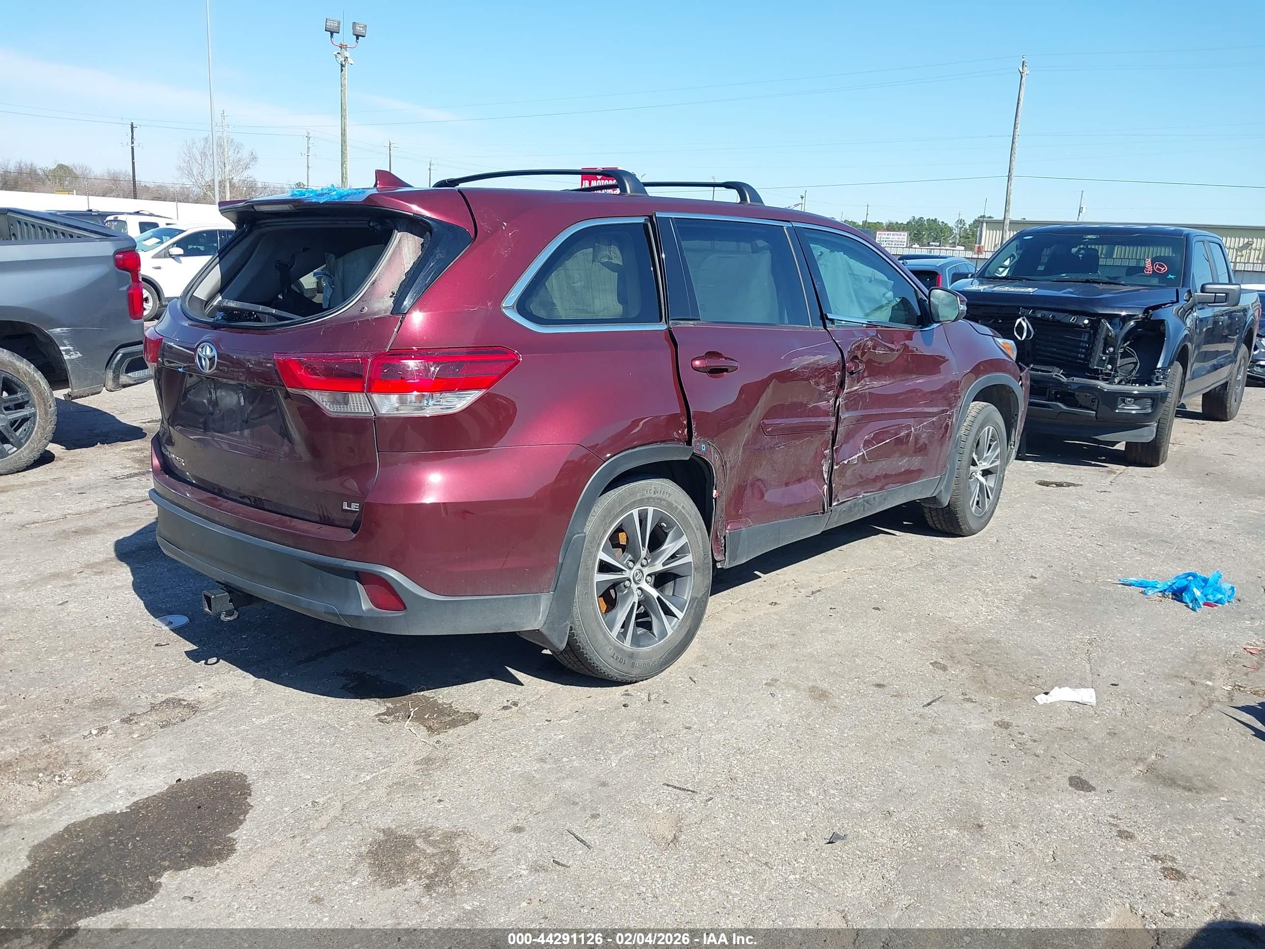 TOYOTA HIGHLANDER image 4