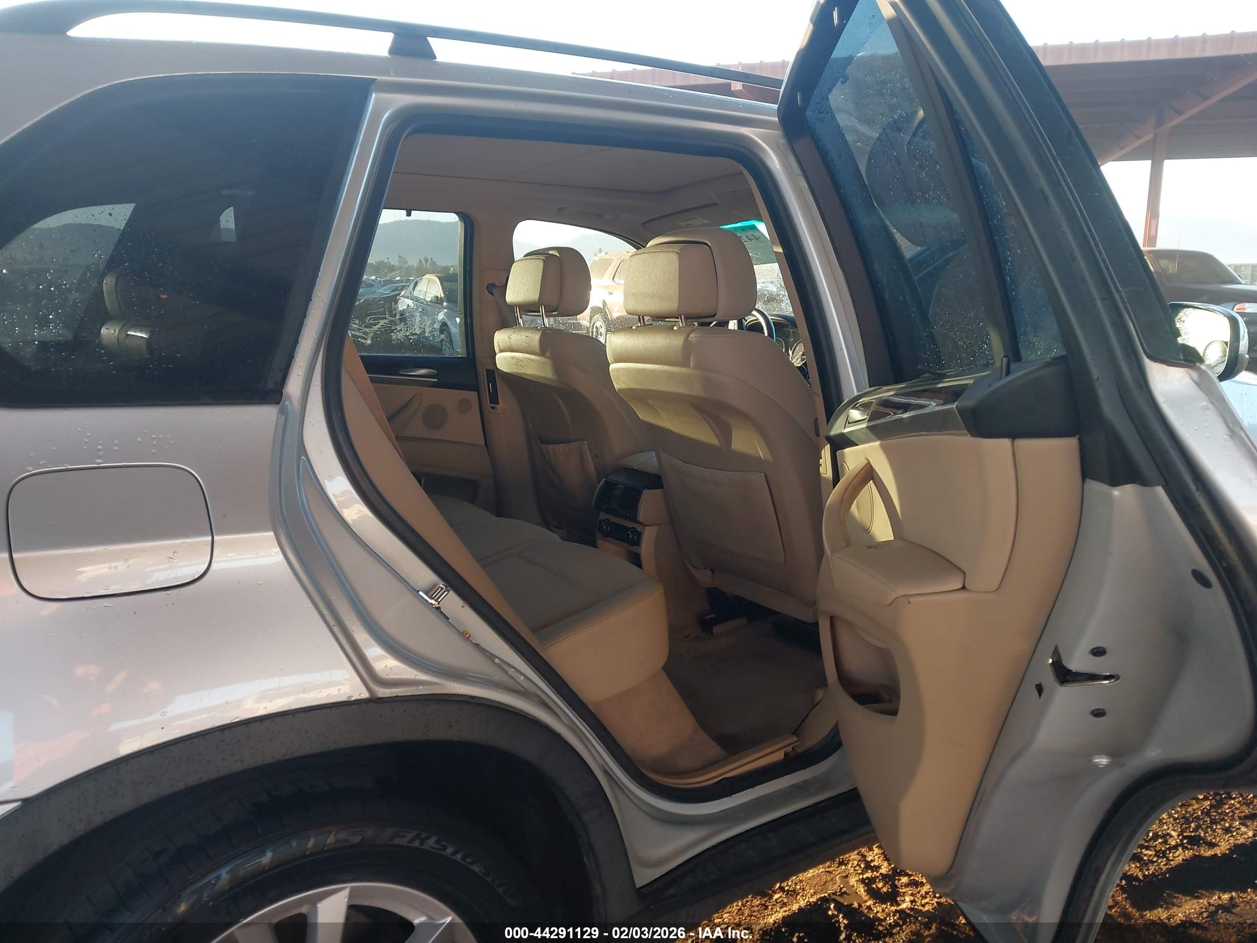 BMW X5 image 8