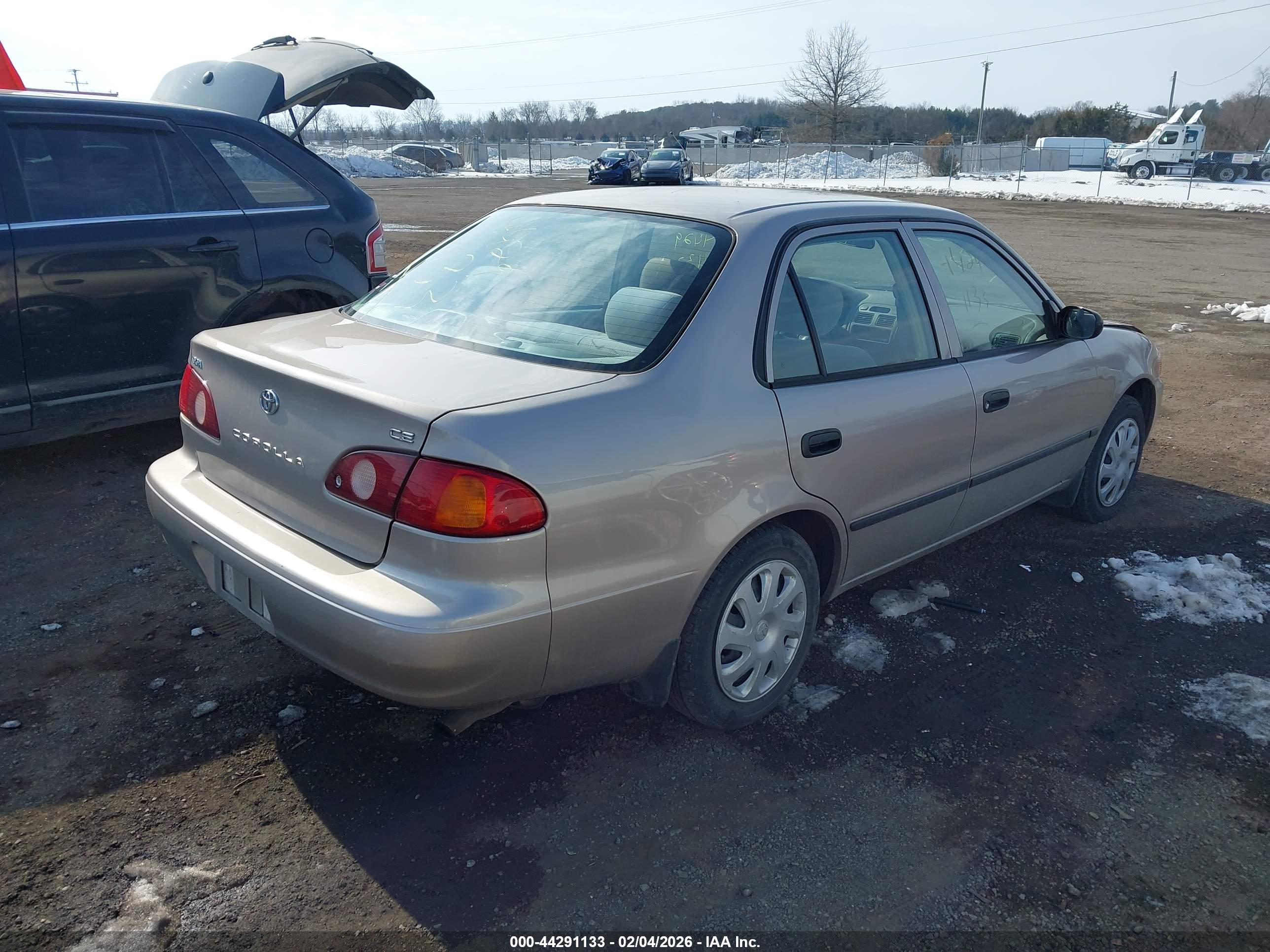 TOYOTA COROLLA image 4