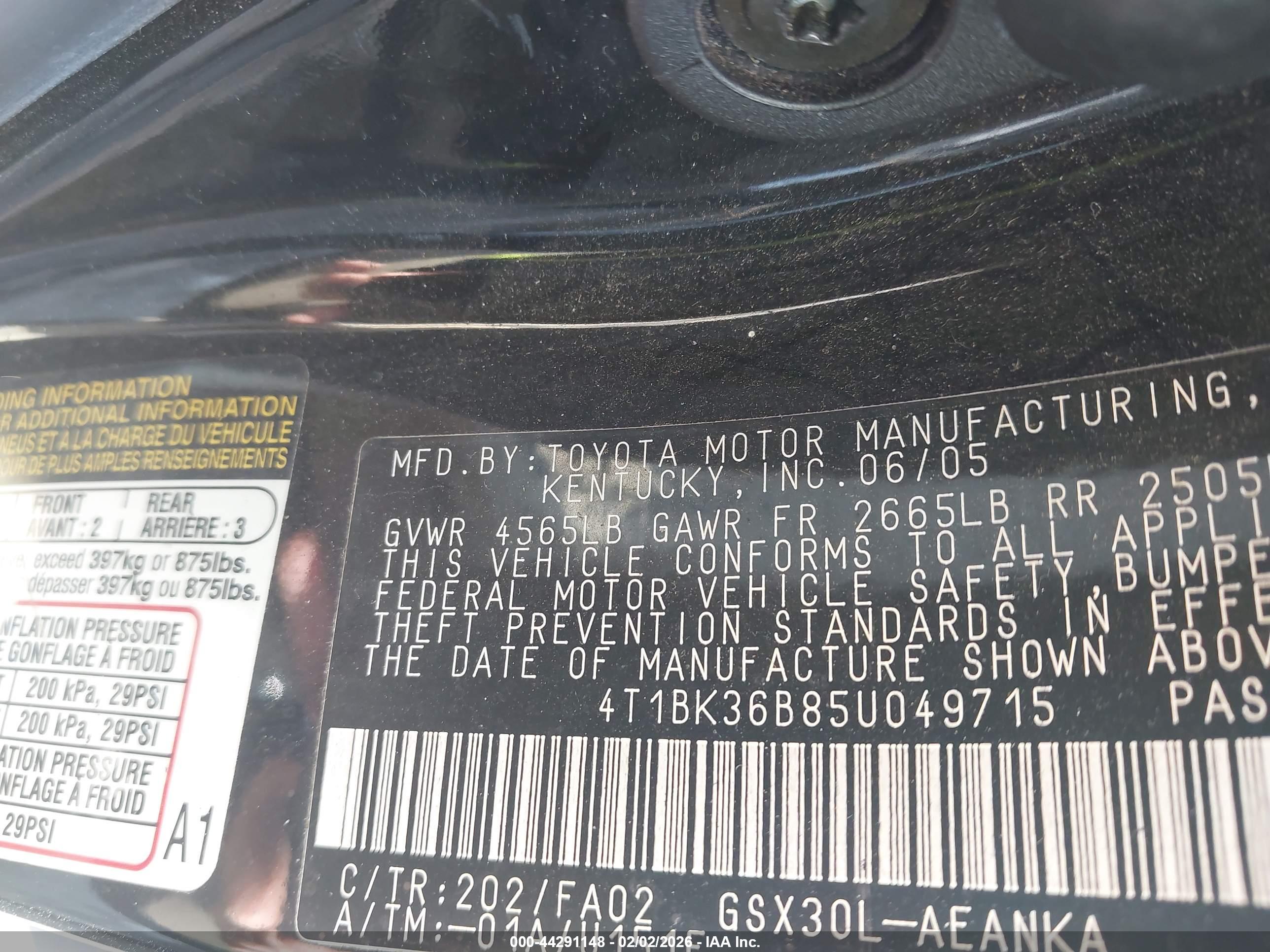 TOYOTA AVALON image 9