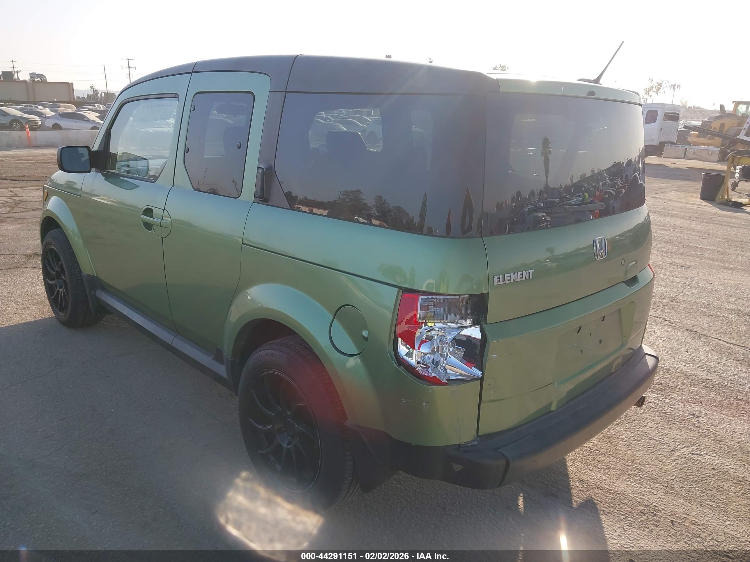 HONDA ELEMENT image 3