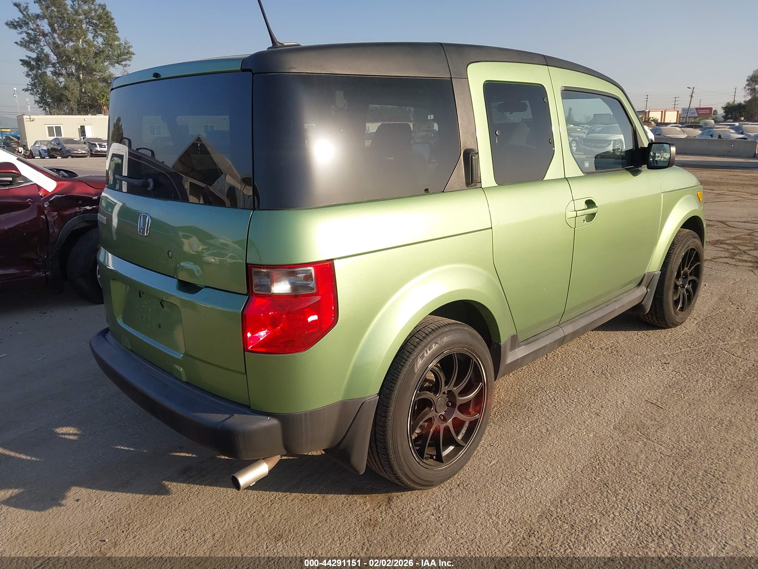 HONDA ELEMENT image 4
