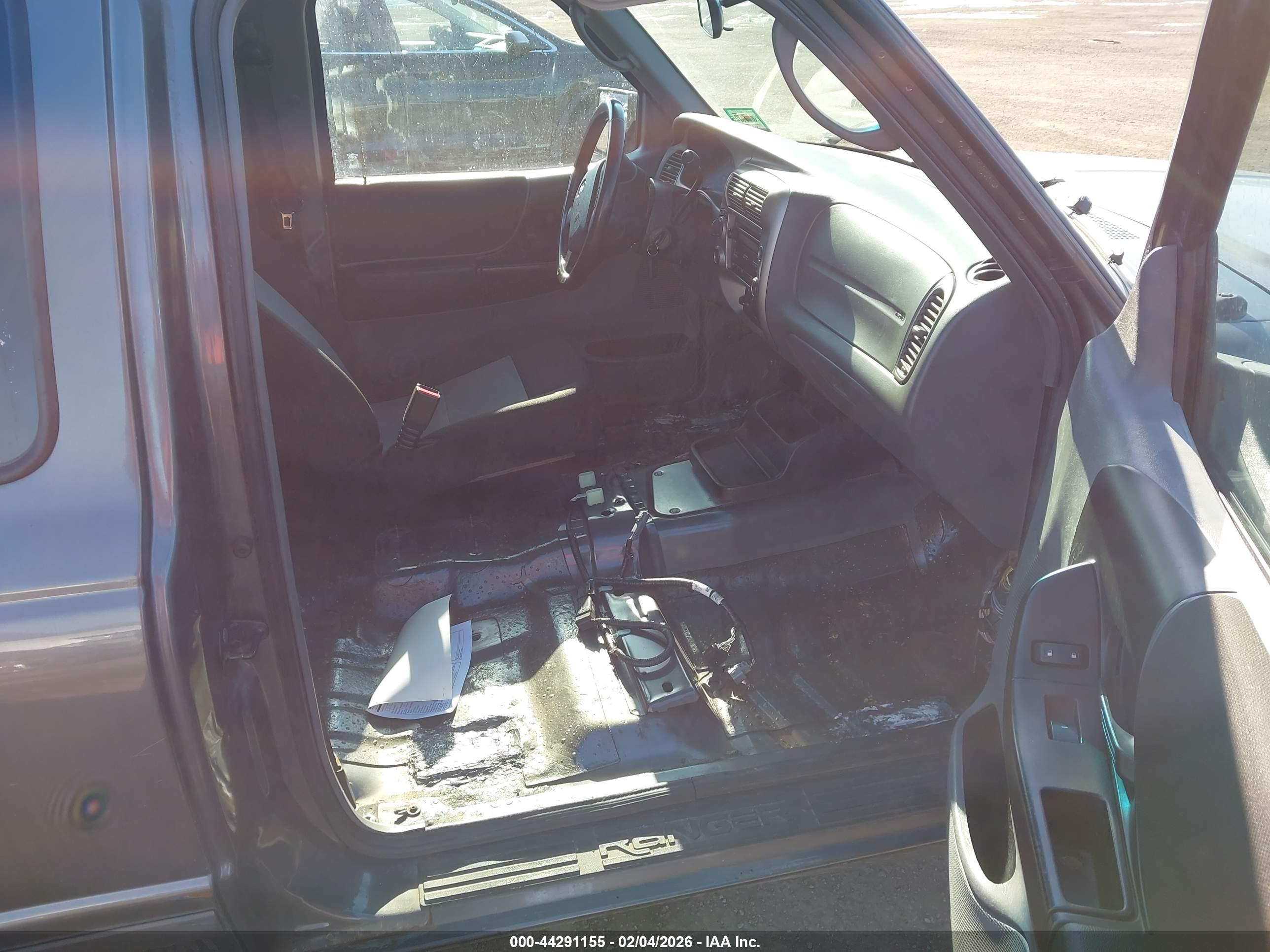 FORD RANGER image 5