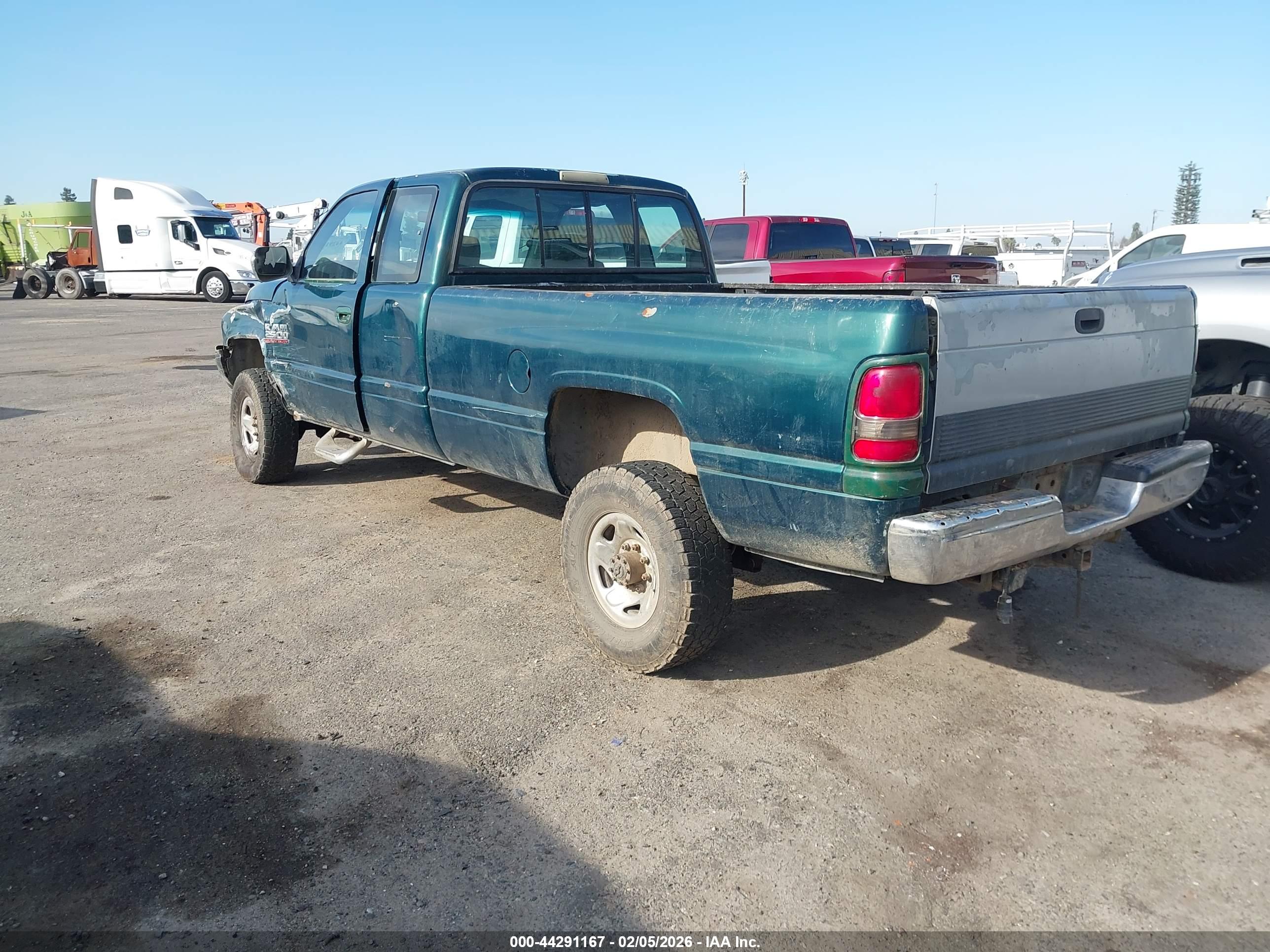 DODGE RAM image 3