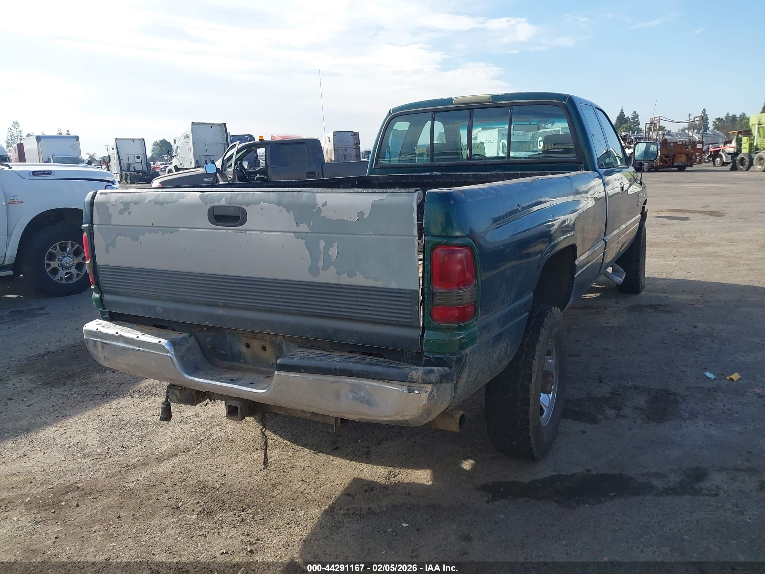 DODGE RAM image 4