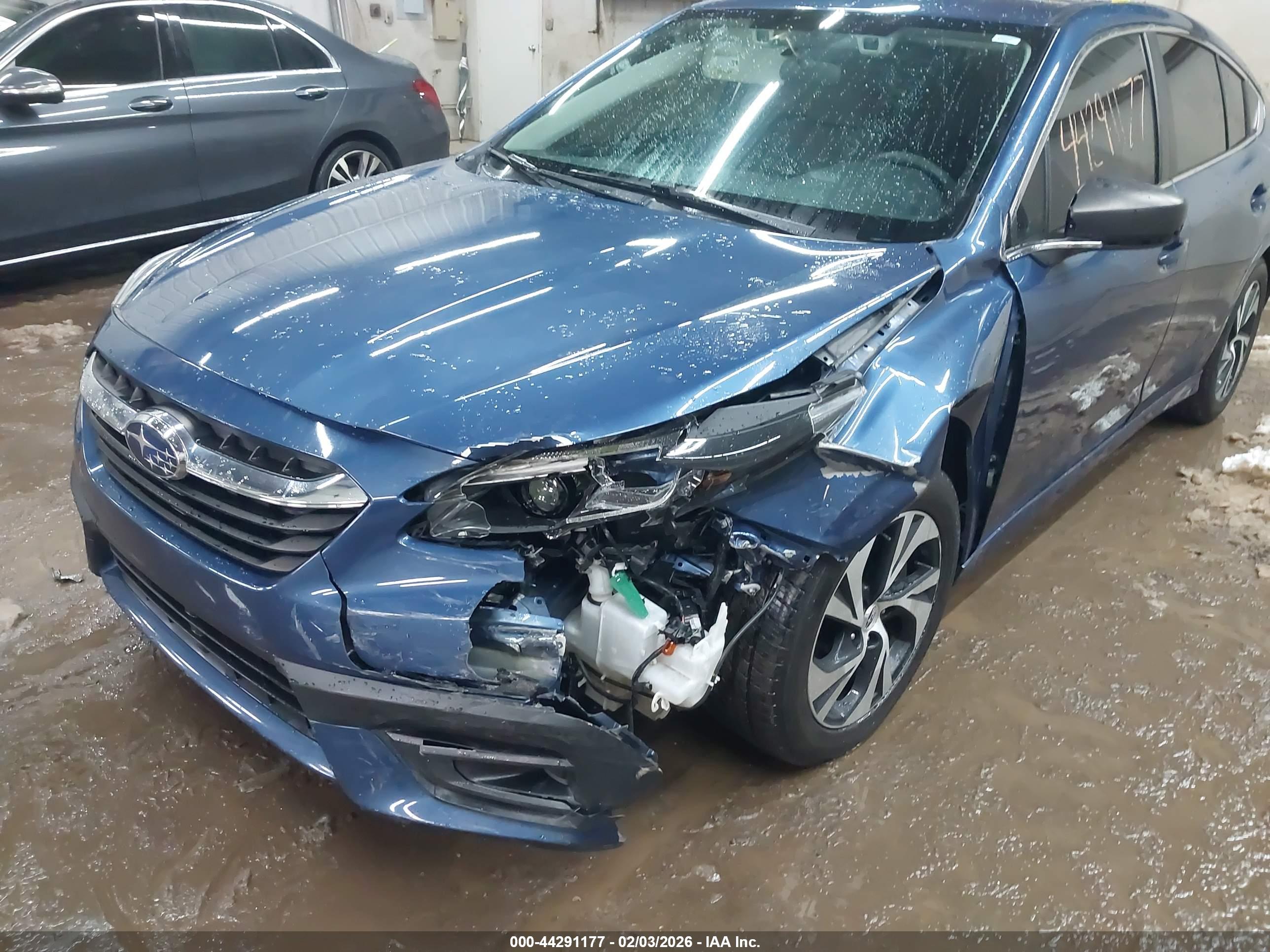 SUBARU LEGACY image 6