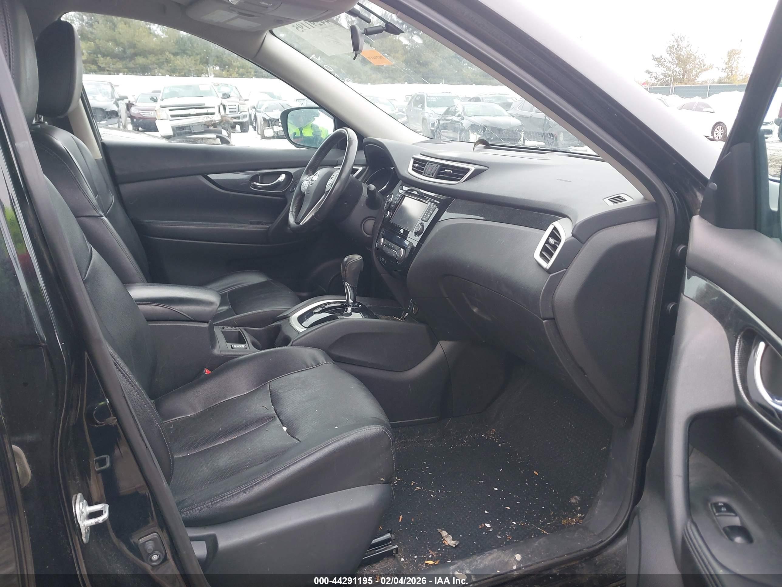 NISSAN ROGUE image 5