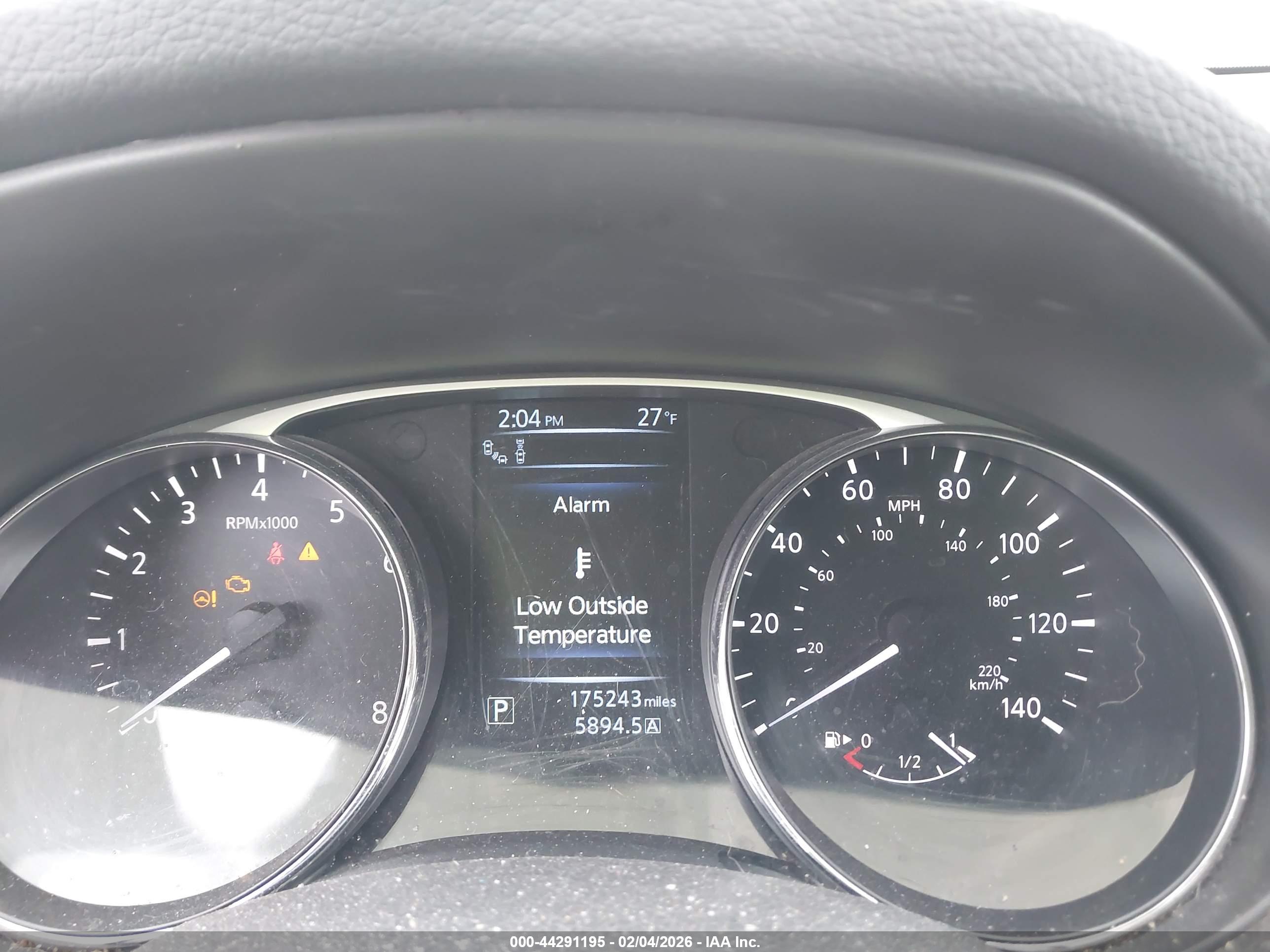NISSAN ROGUE image 7