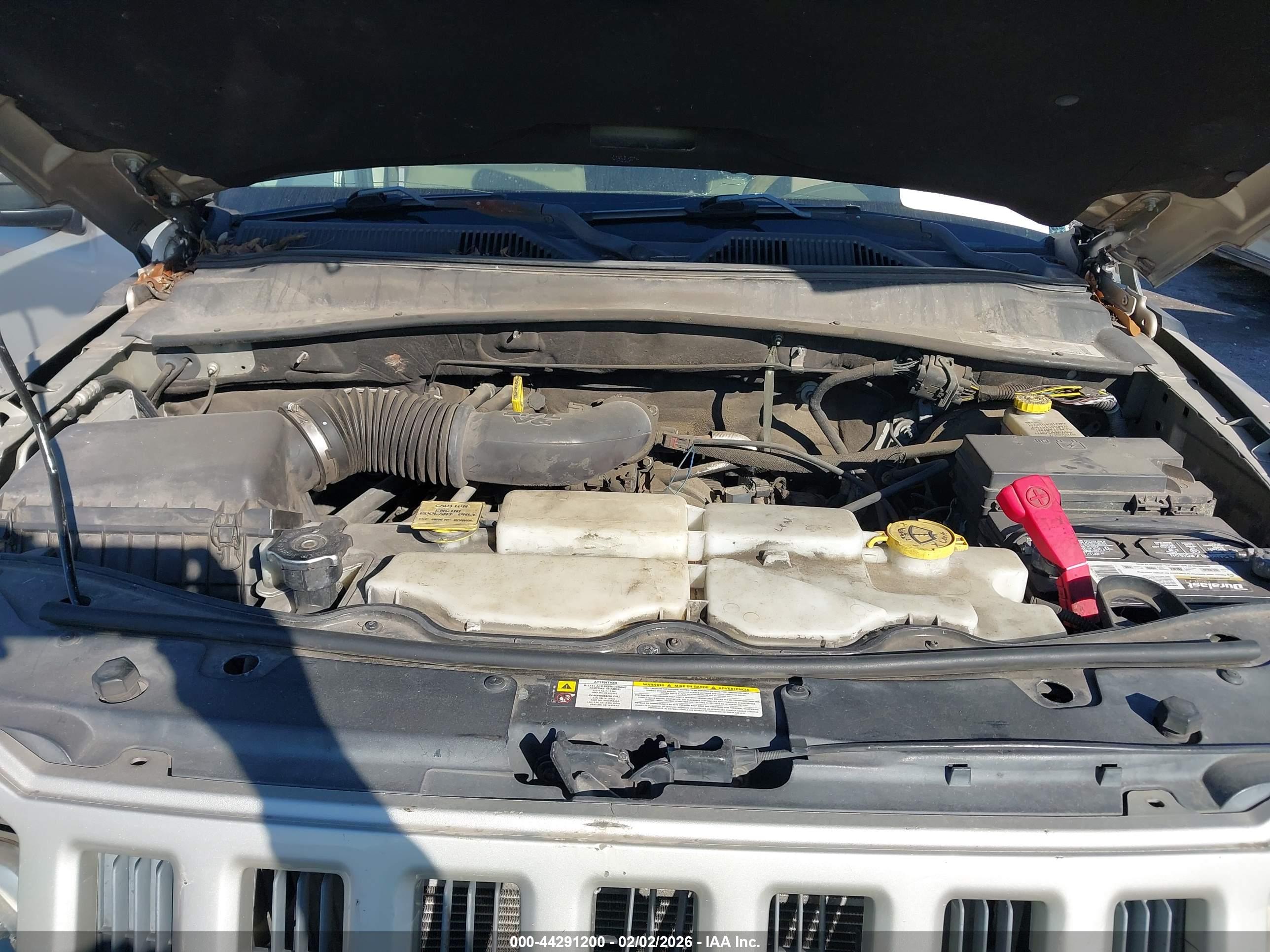 JEEP LIBERTY image 10