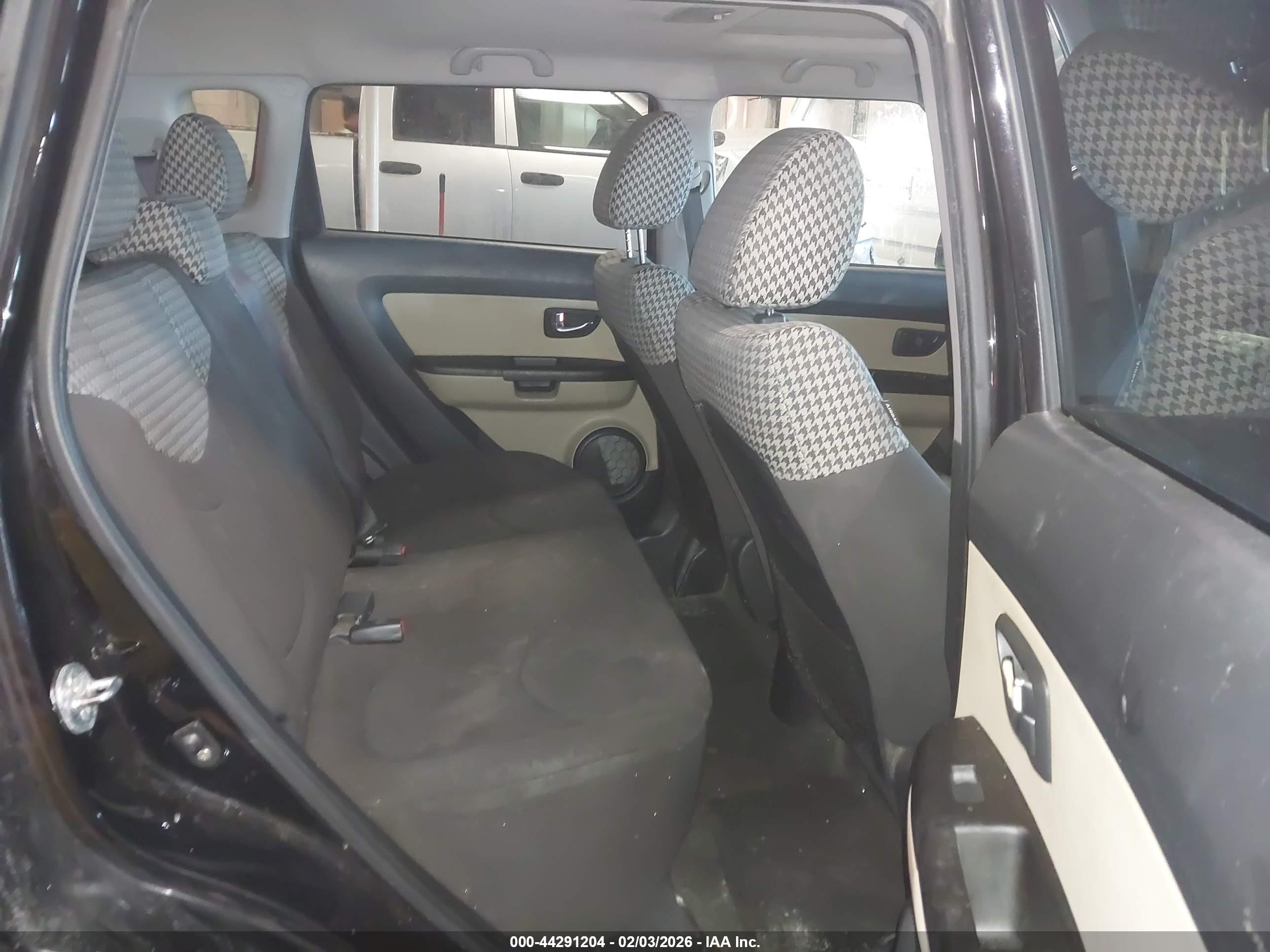 KIA SOUL image 8