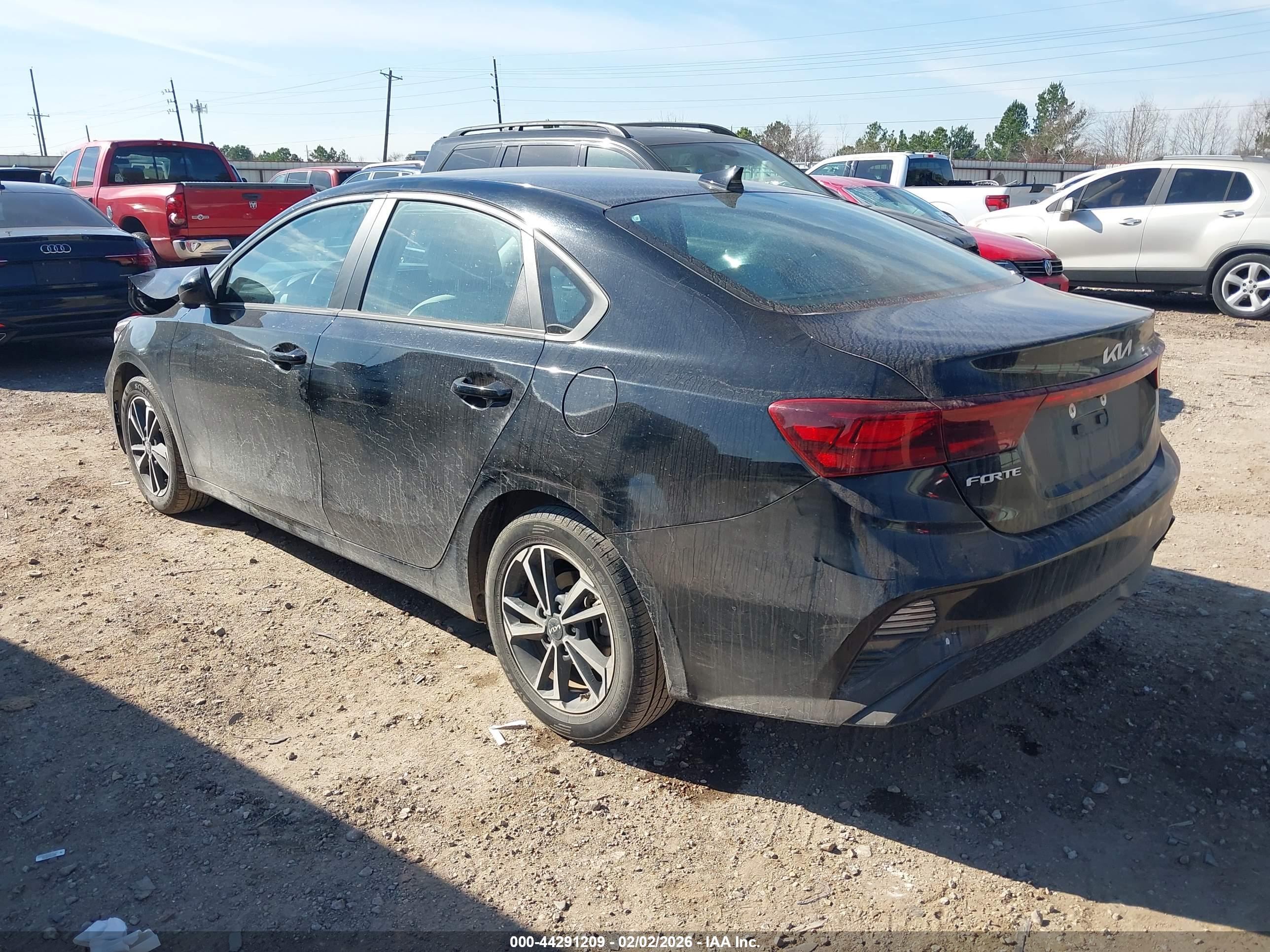 KIA FORTE image 3