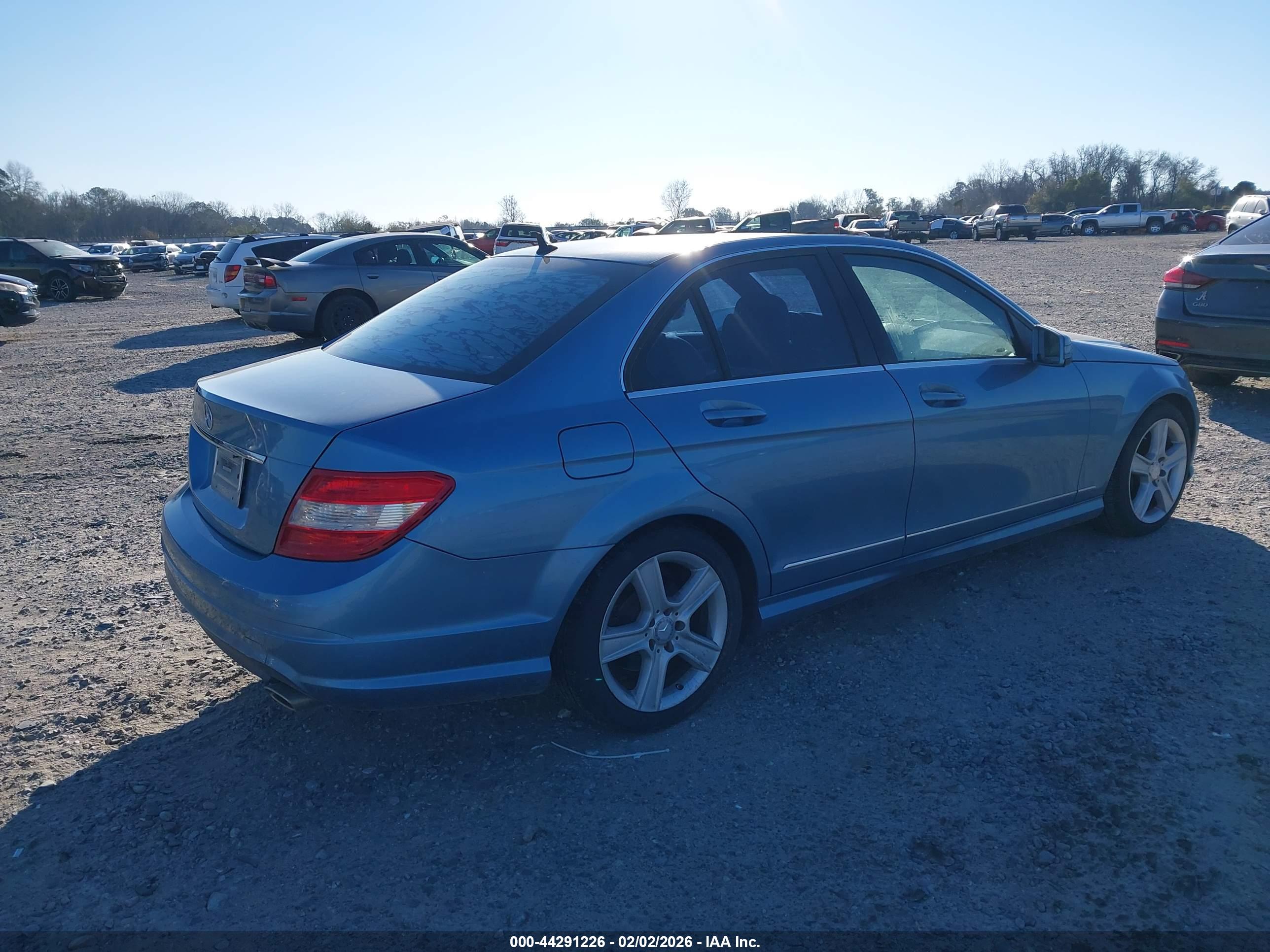 MERCEDES-BENZ C image 4