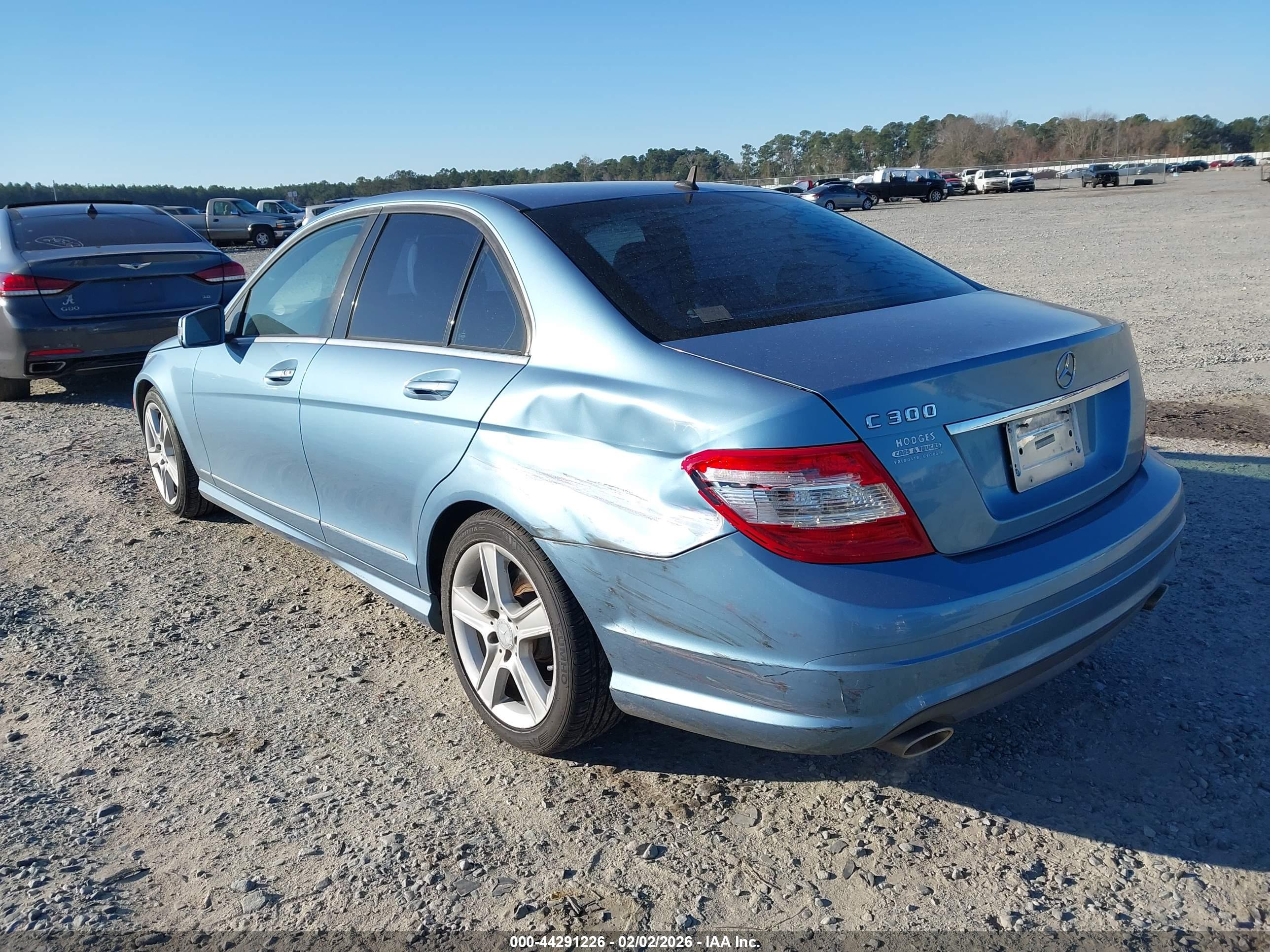 MERCEDES-BENZ C image 6