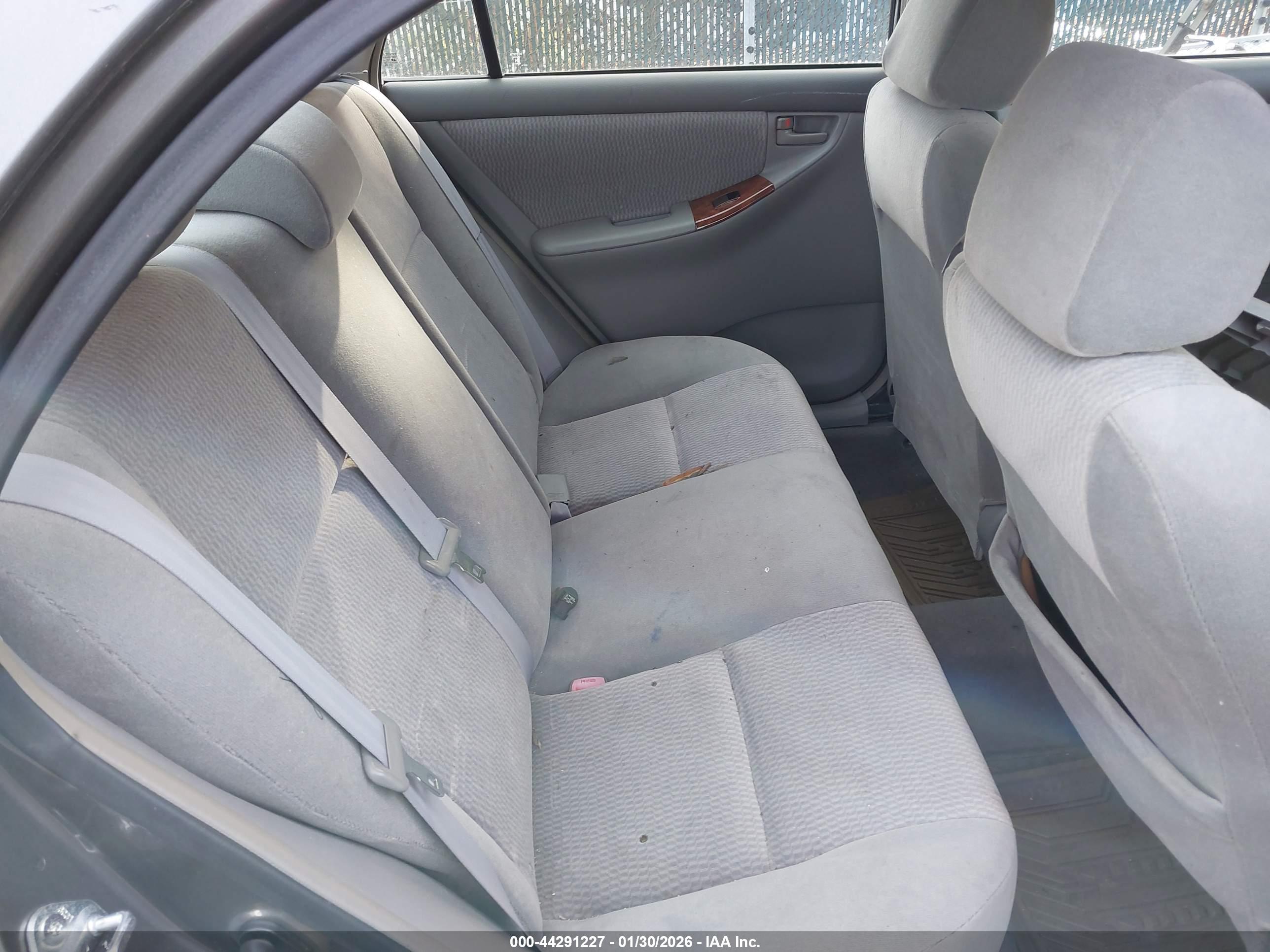 TOYOTA COROLLA image 8