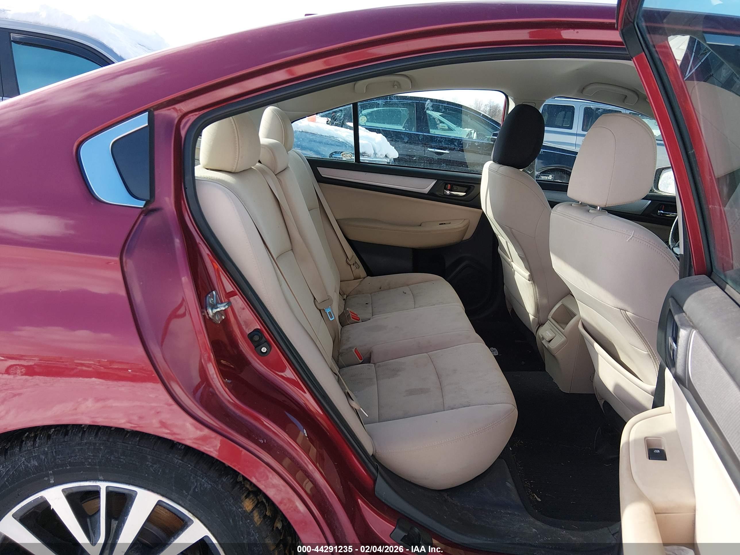 SUBARU LEGACY image 8