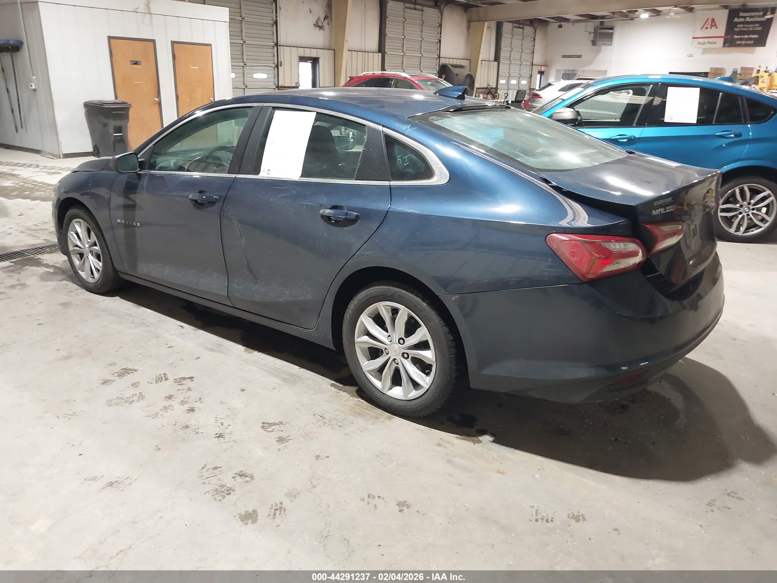 CHEVROLET MALIBU image 3