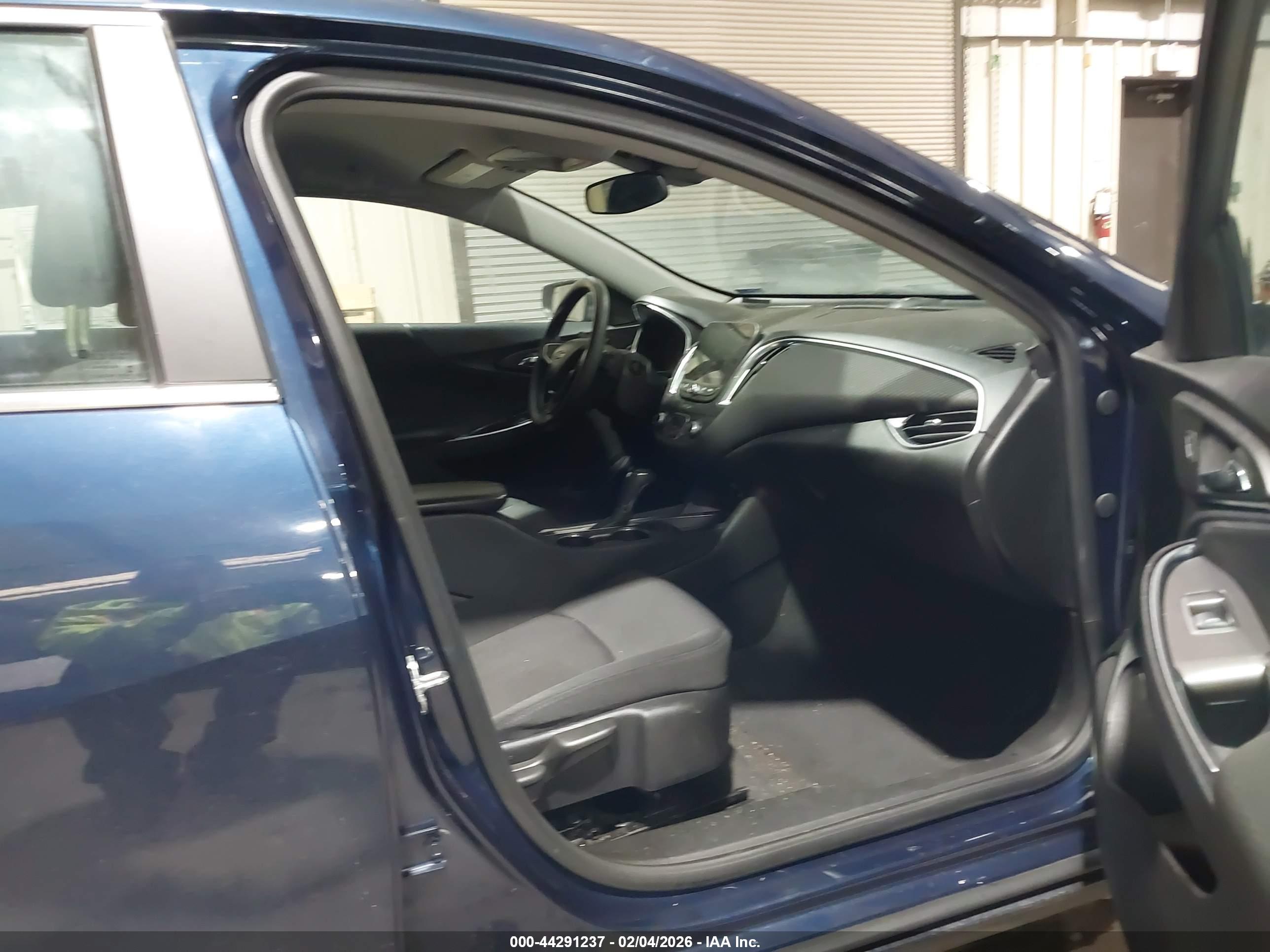 CHEVROLET MALIBU image 5