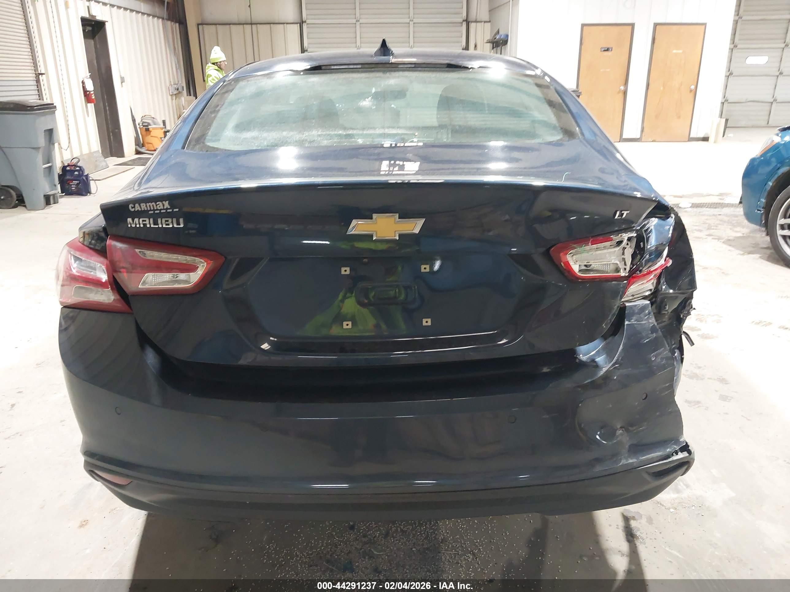 CHEVROLET MALIBU image 6