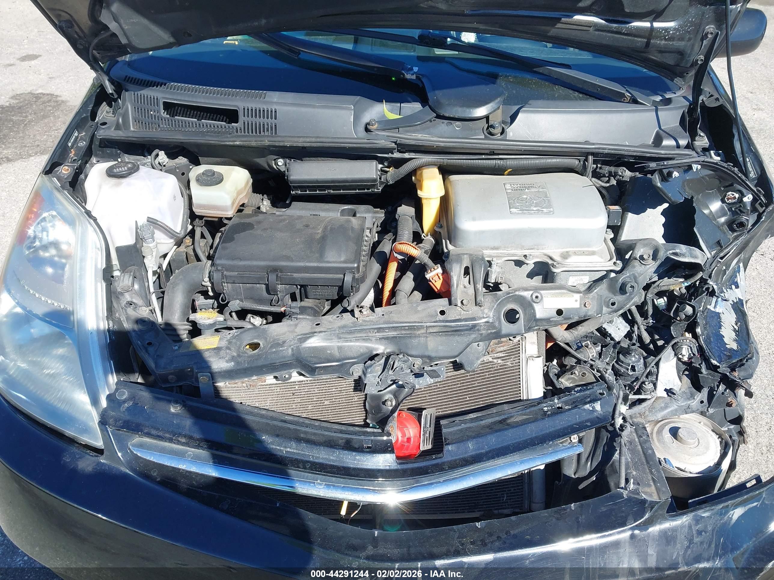 TOYOTA PRIUS image 10