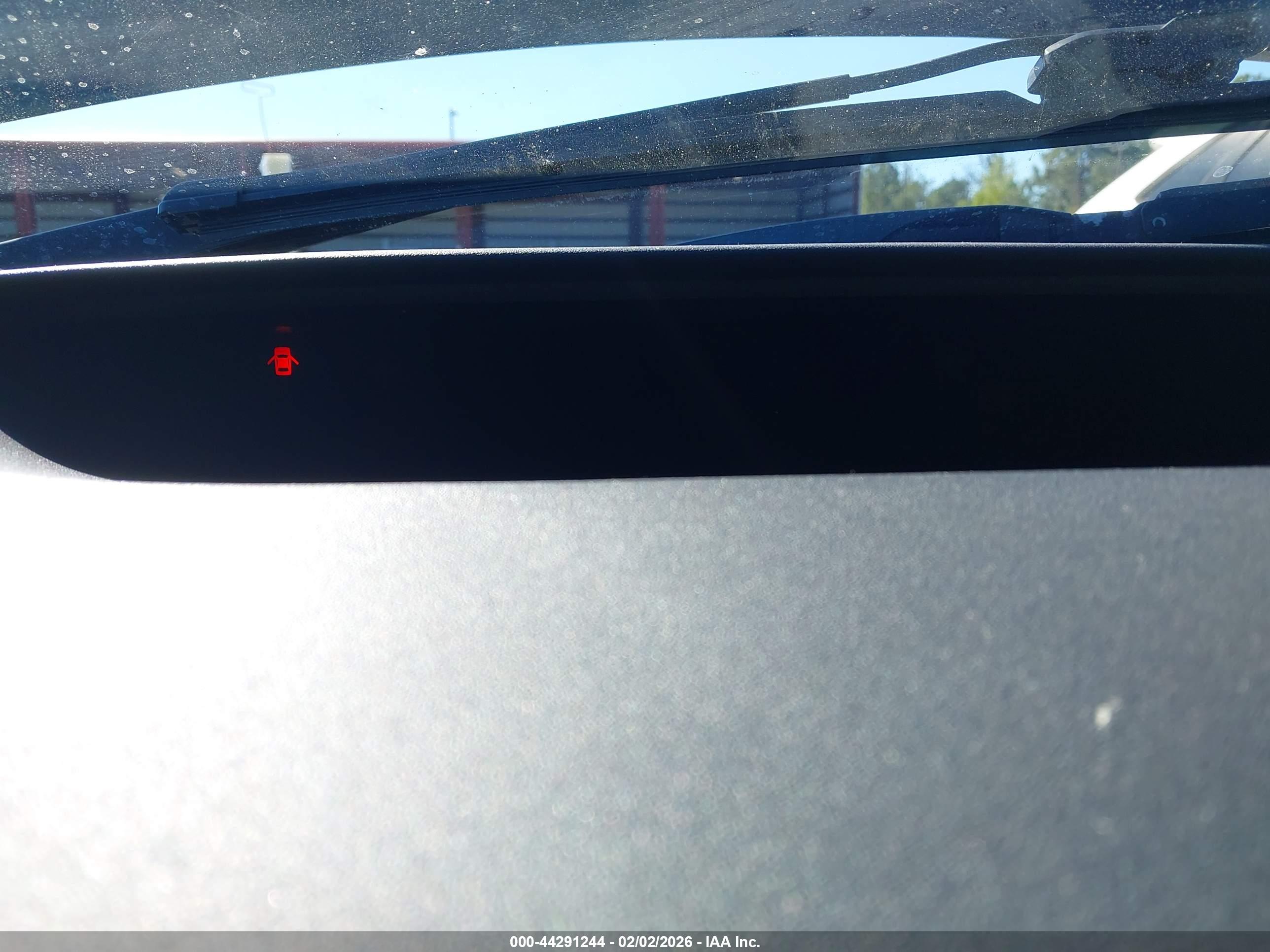 TOYOTA PRIUS image 7