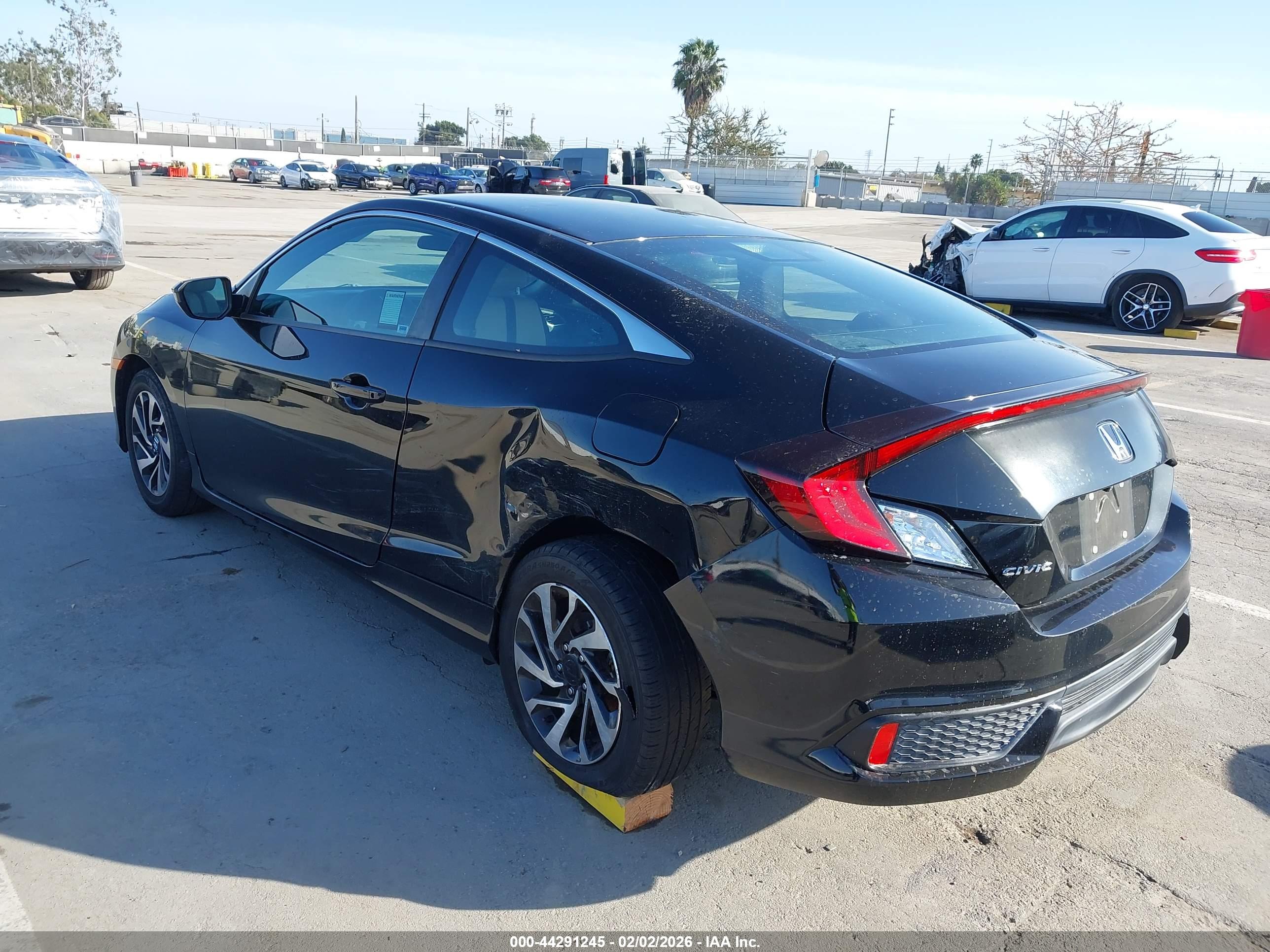 HONDA CIVIC image 3
