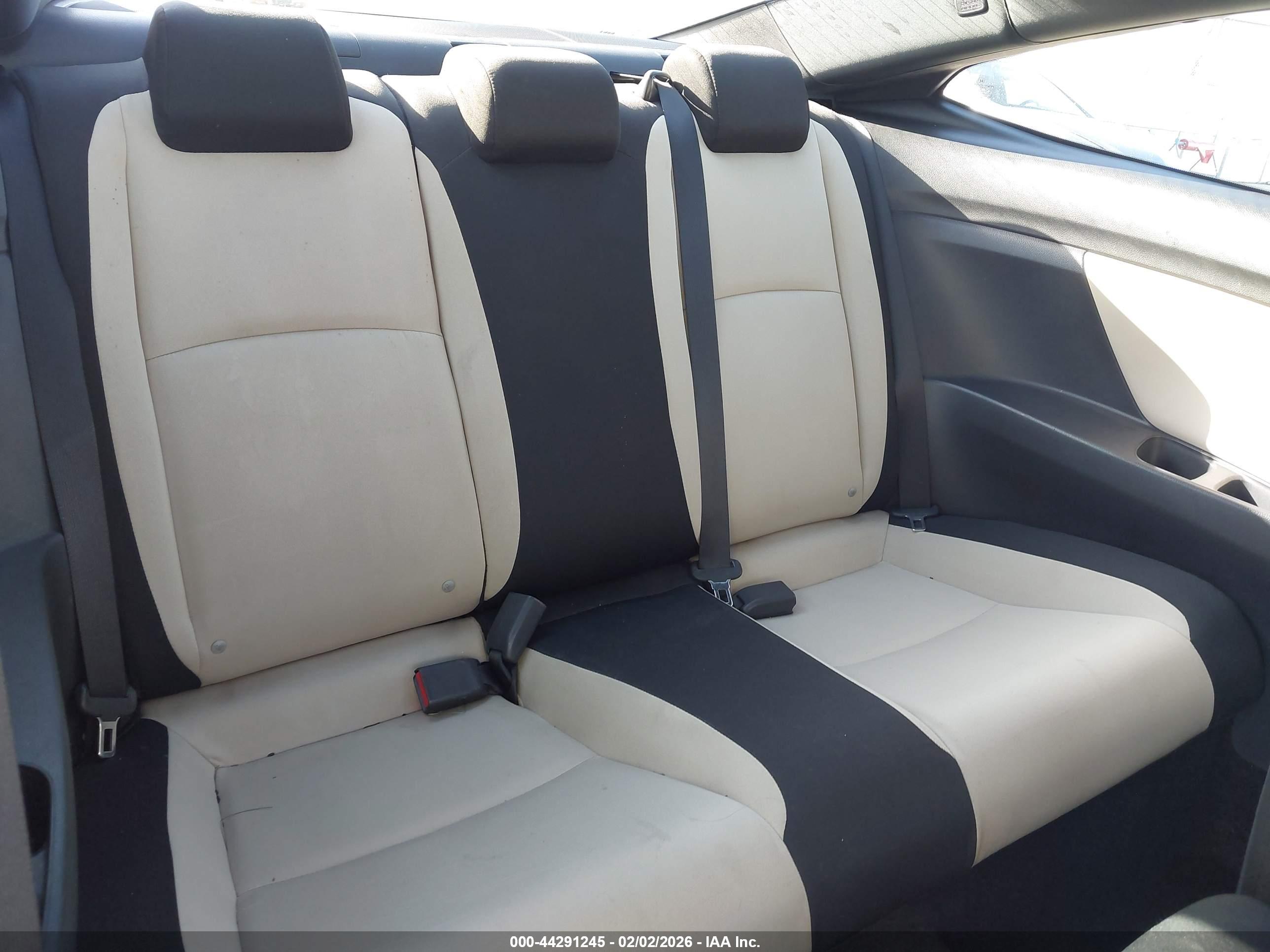 HONDA CIVIC image 8