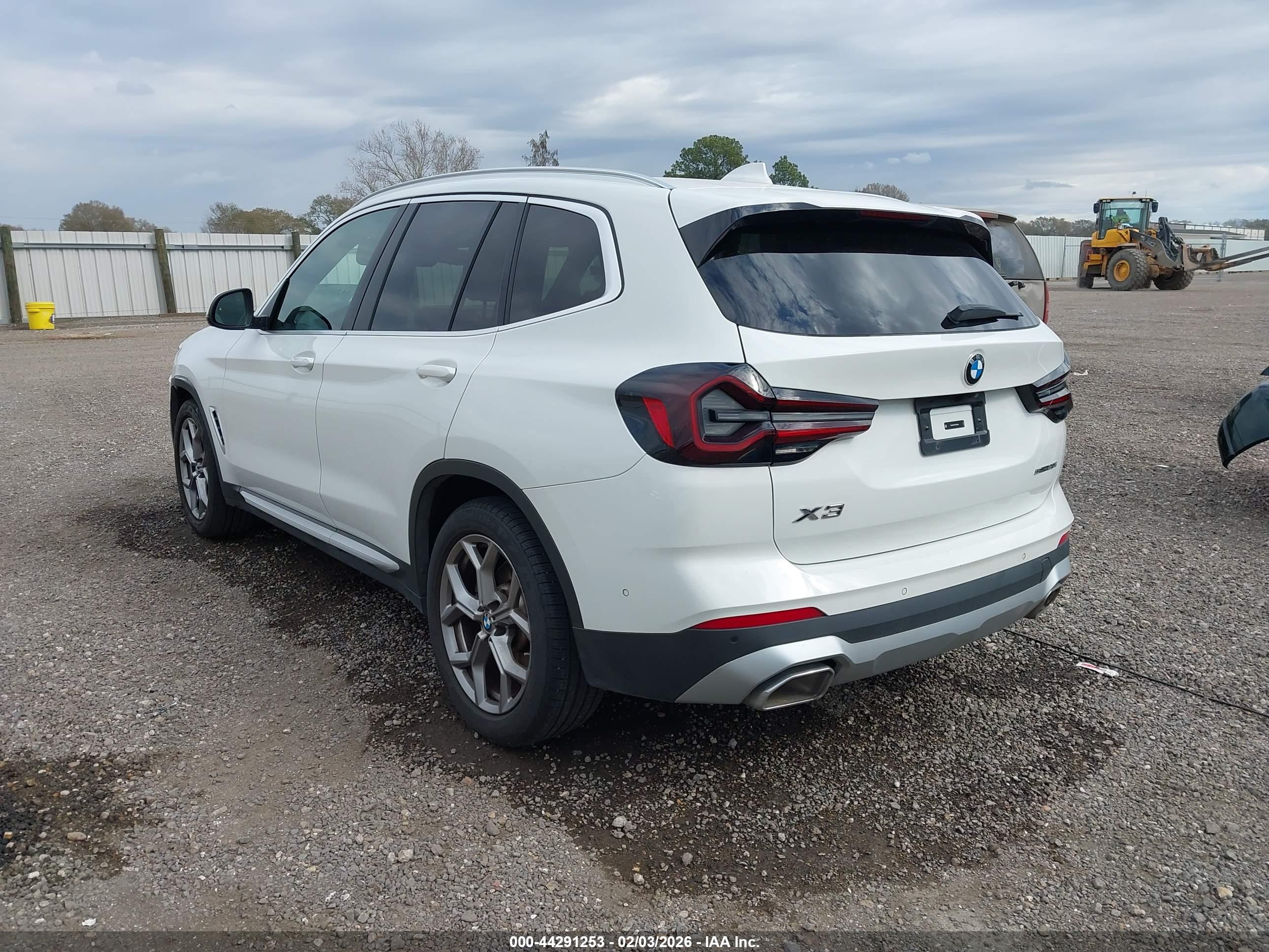 BMW X3 image 3