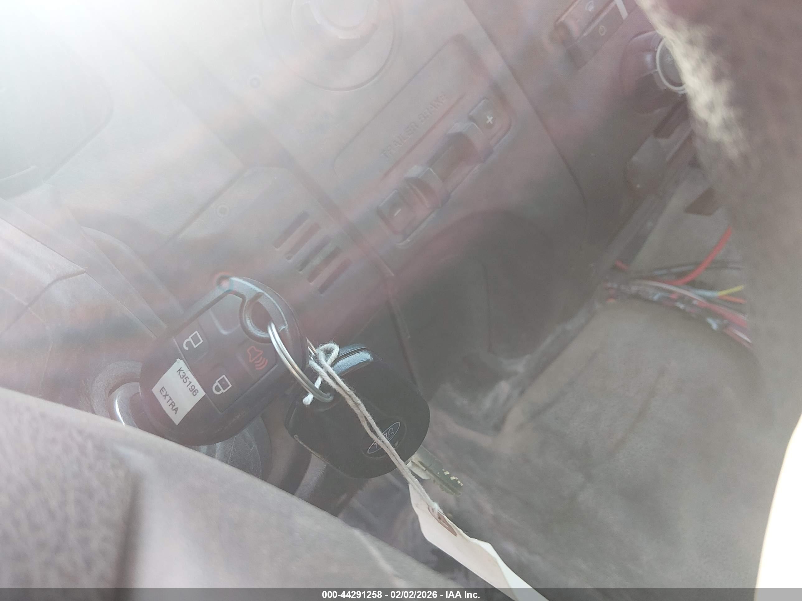 FORD F-150 image 11