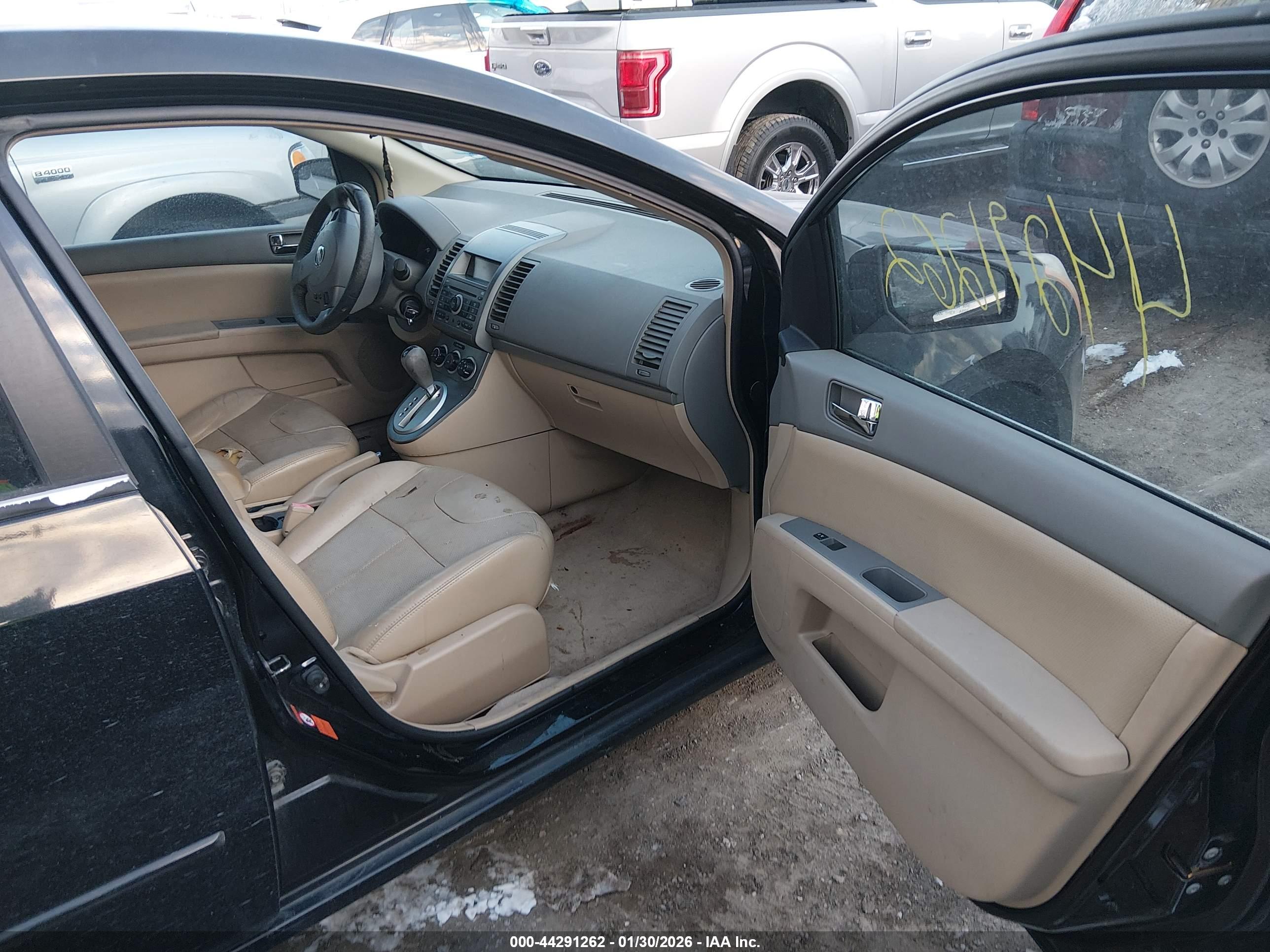 NISSAN SENTRA image 5