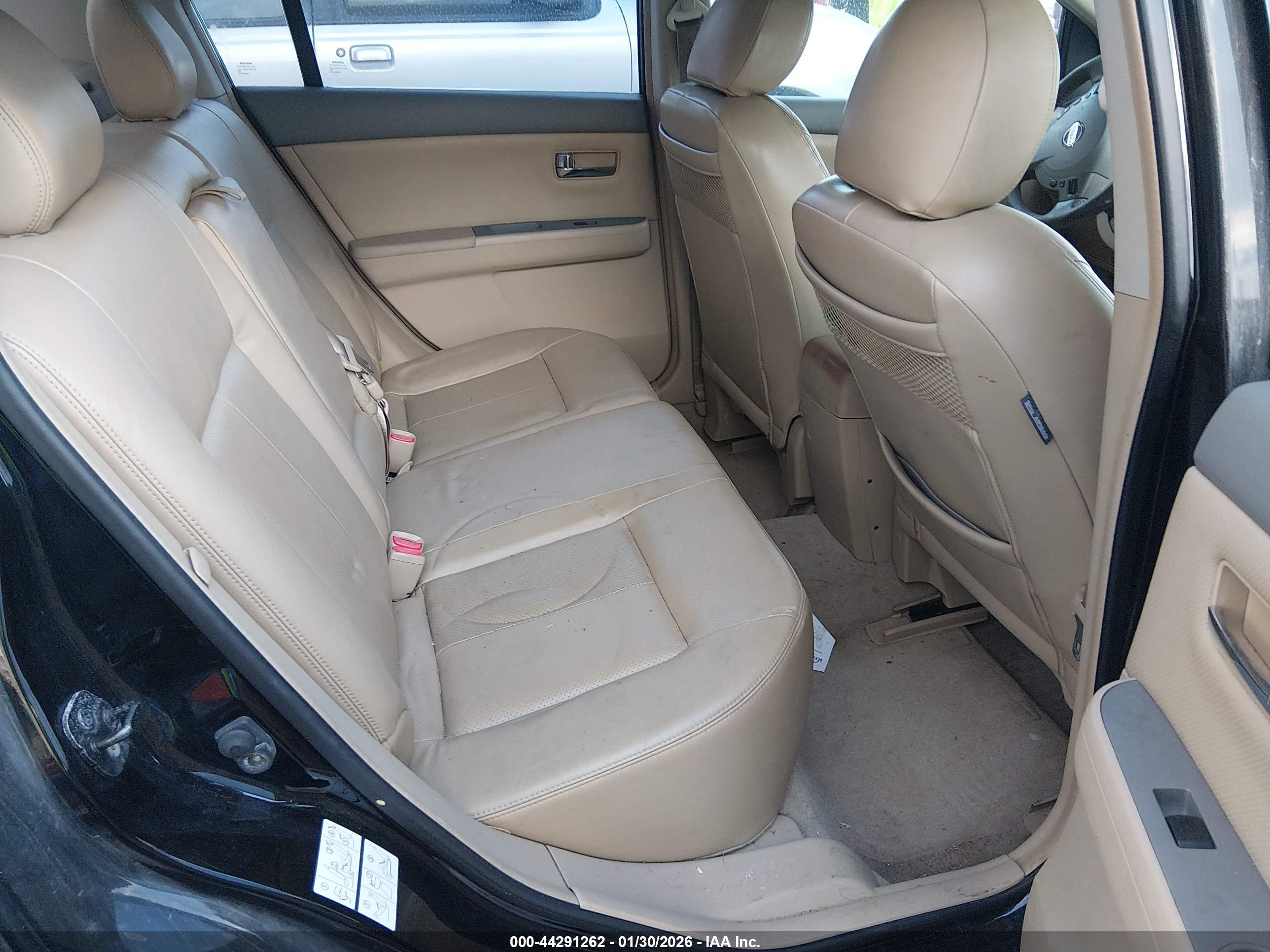NISSAN SENTRA image 8