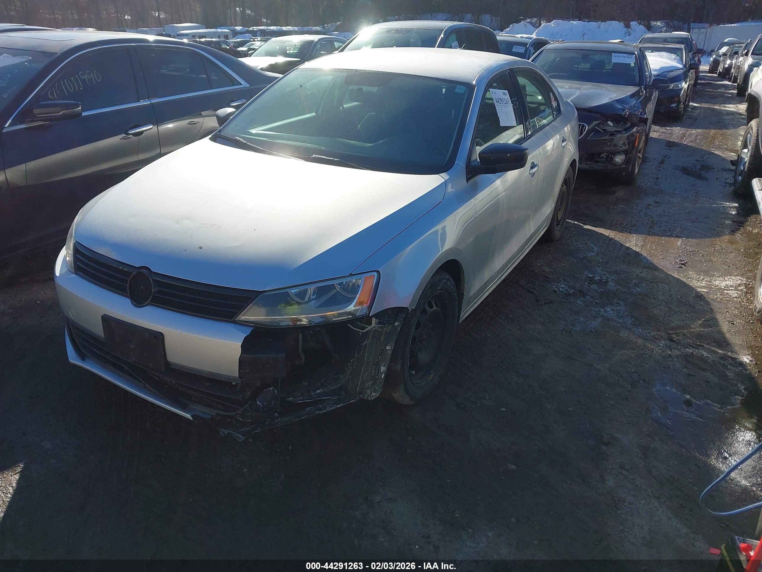 VOLKSWAGEN JETTA image 2