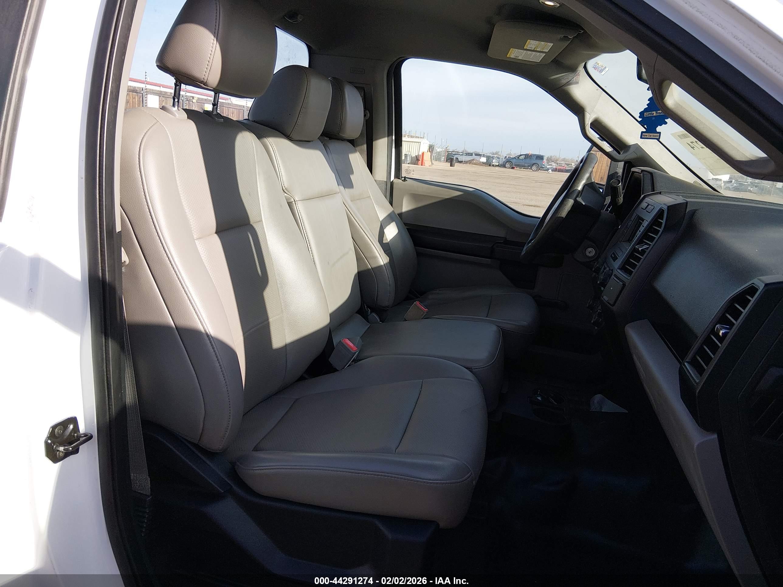 FORD F-150 image 8