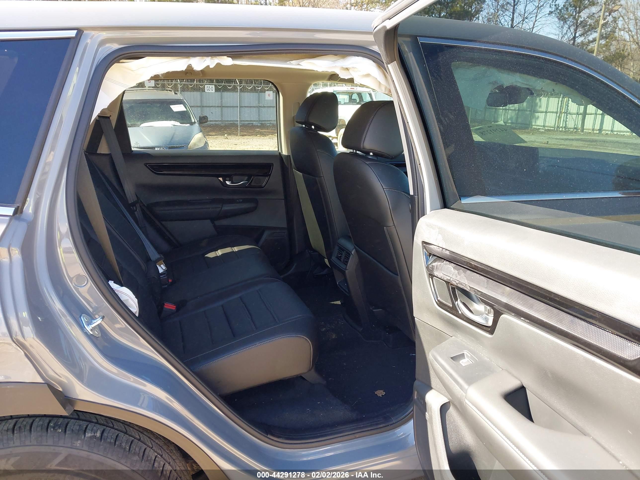 HONDA CR-V image 8