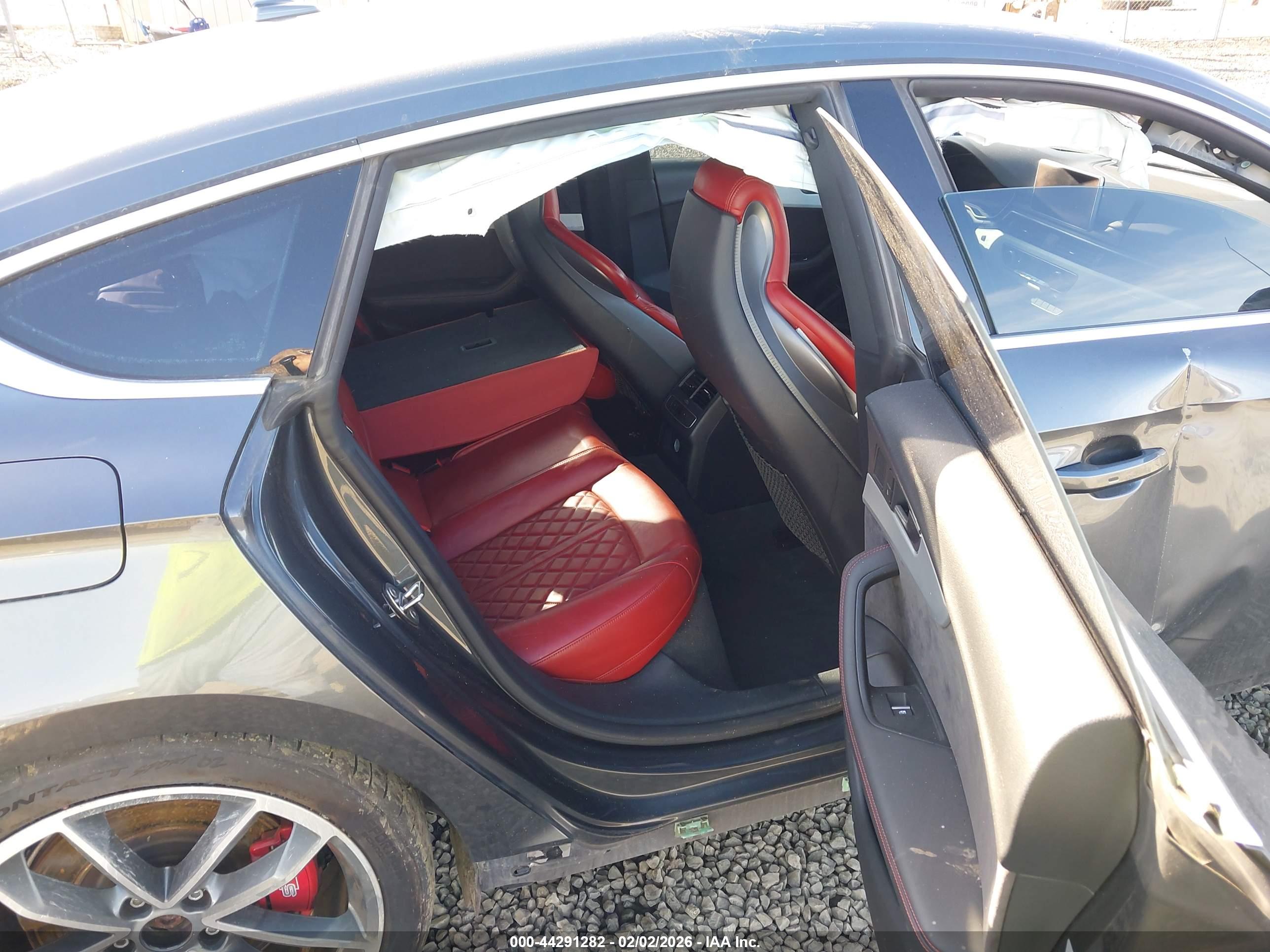 AUDI S5 image 8