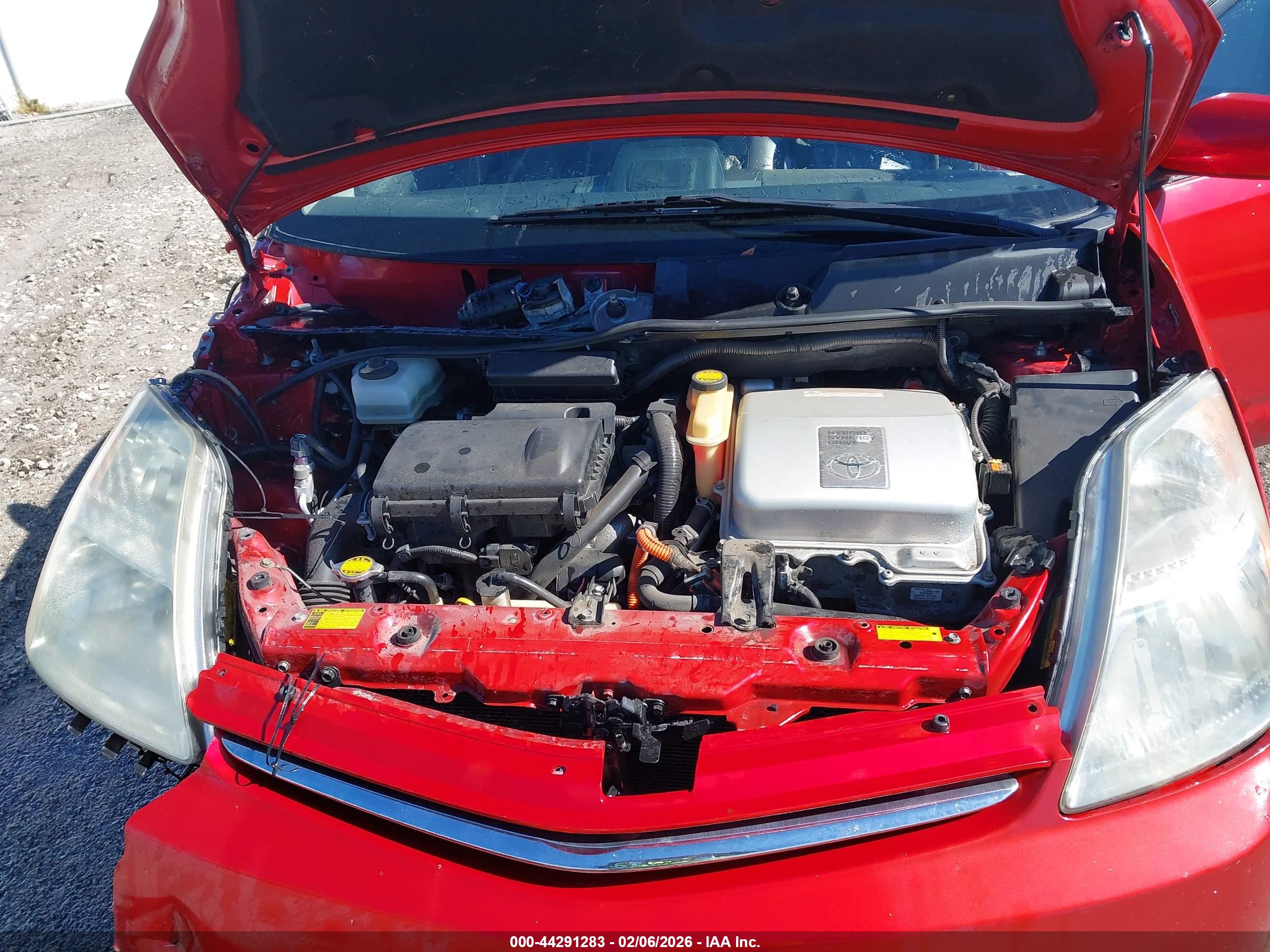 TOYOTA PRIUS image 10