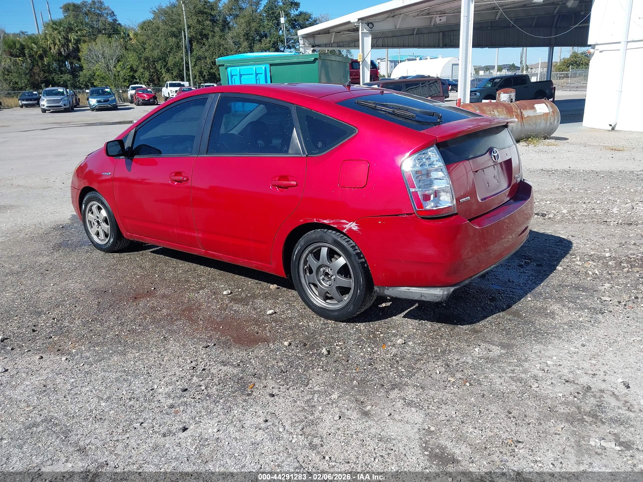 TOYOTA PRIUS image 3