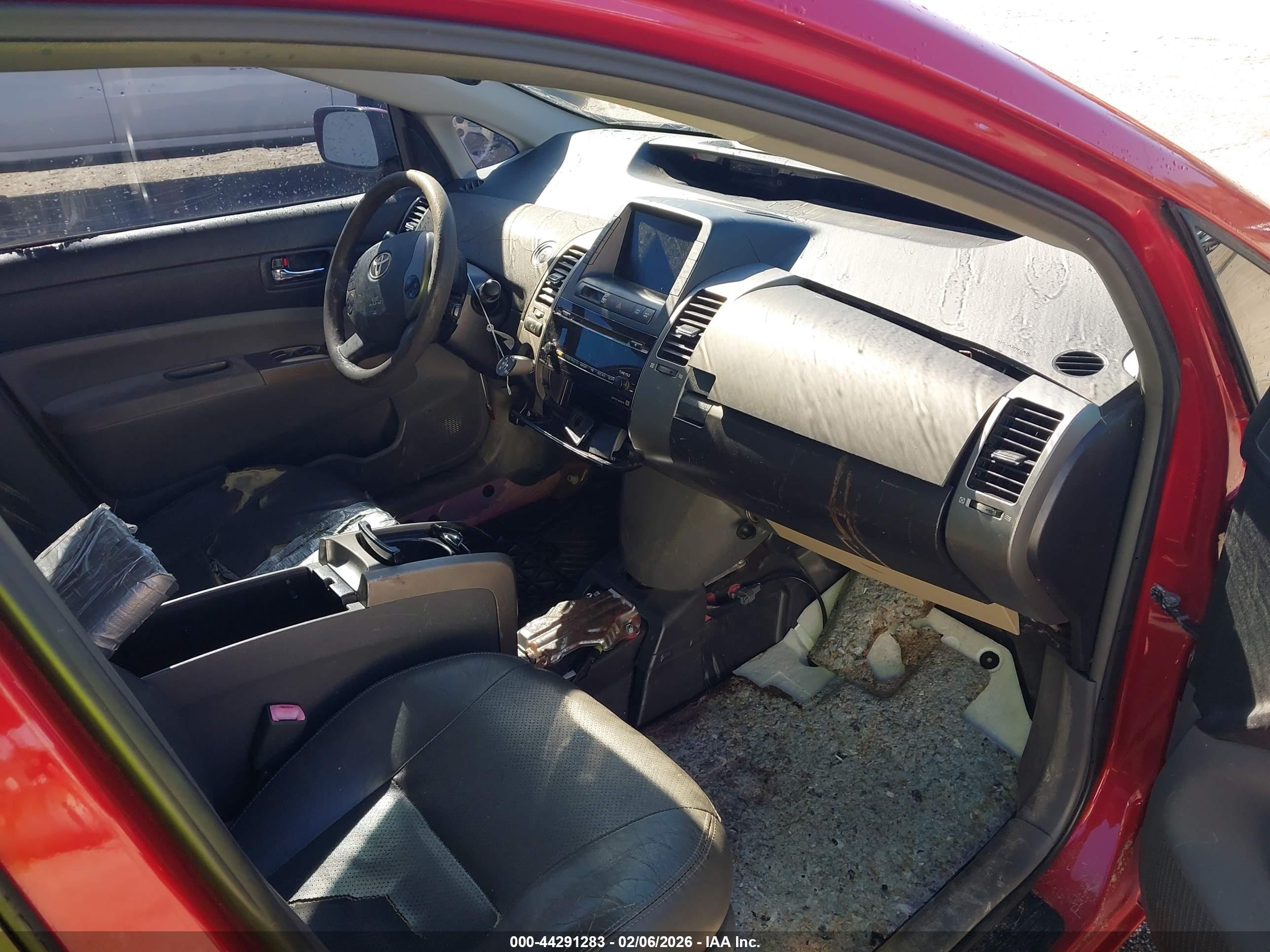 TOYOTA PRIUS image 5