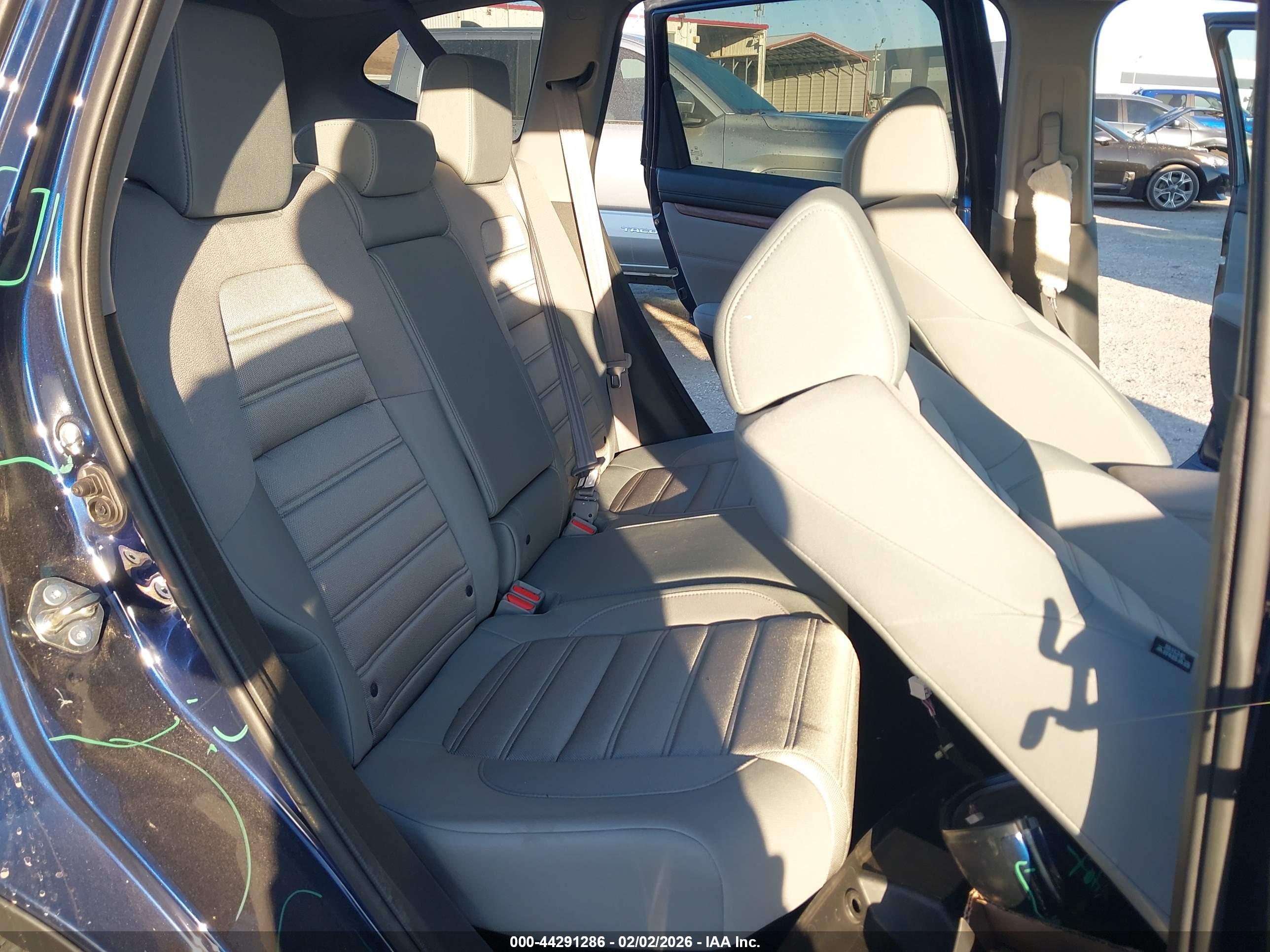 HONDA CR-V image 8