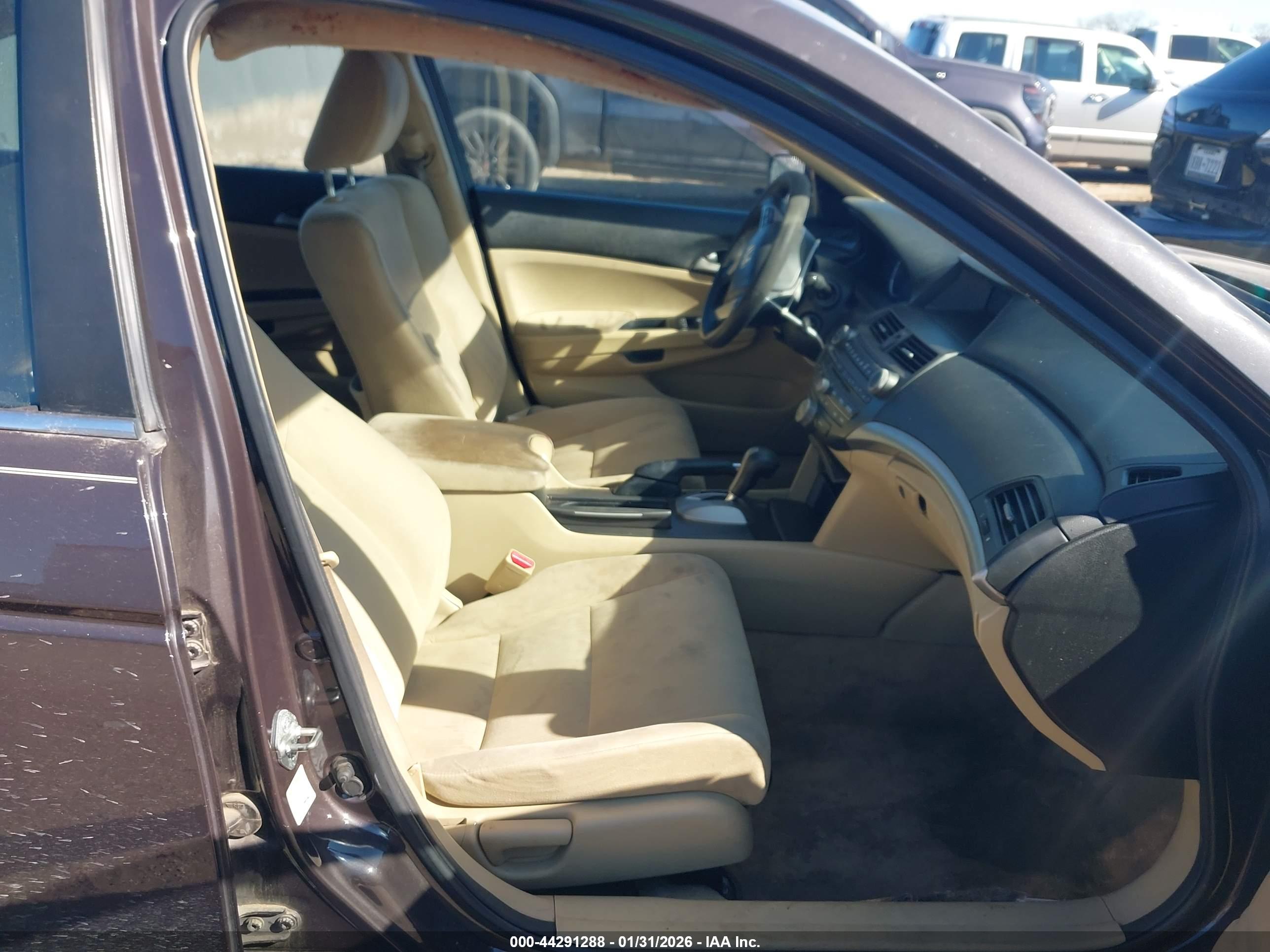 HONDA ACCORD image 5